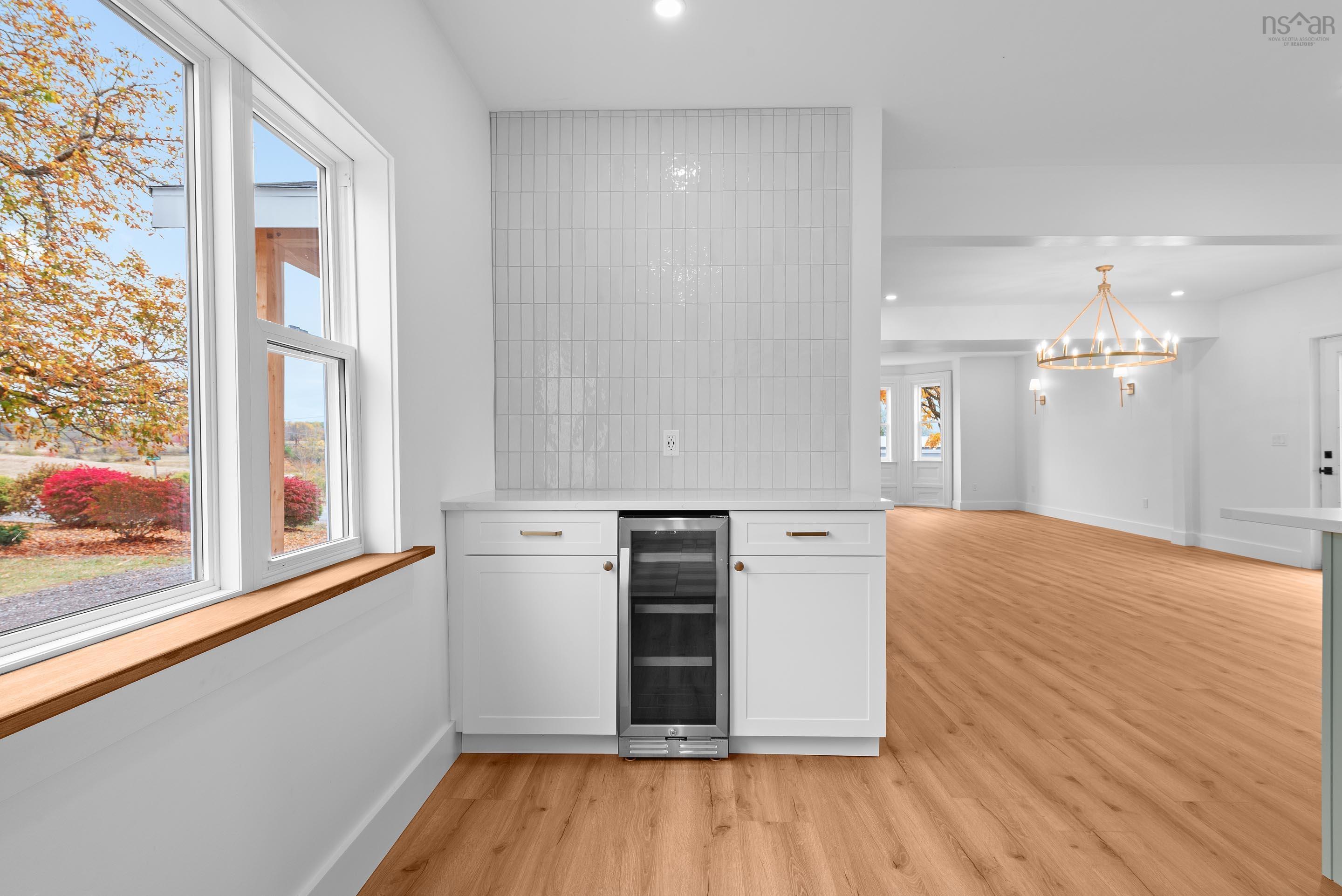 $799,900.00: 2567 Highway 358, Norths Corner