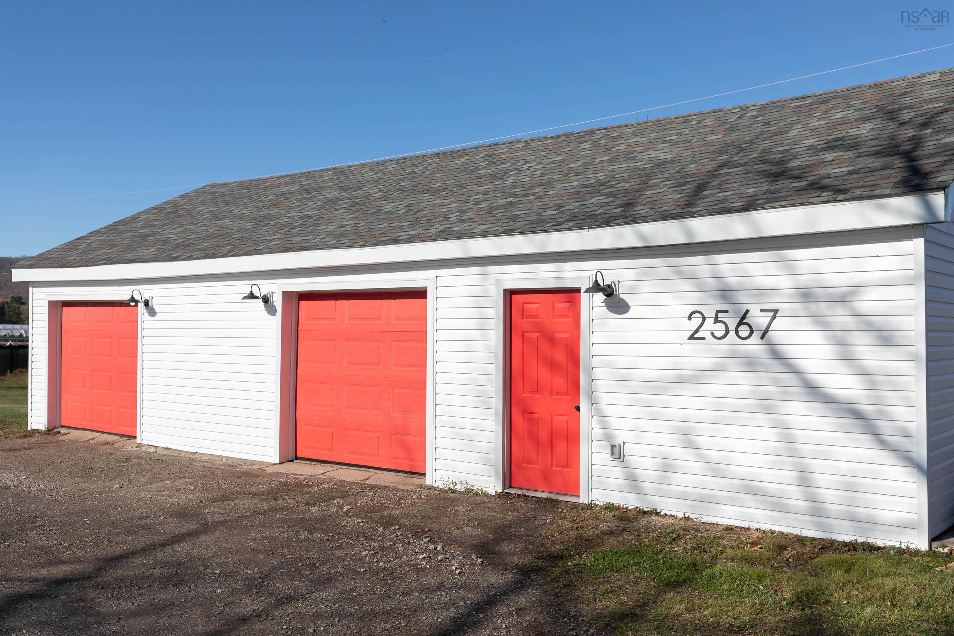 $799,900.00: 2567 Highway 358, Norths Corner