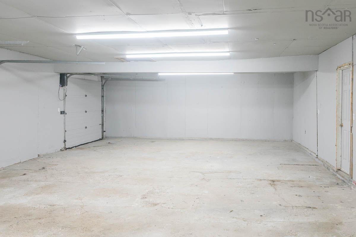 $799,900.00: 2567 Highway 358, Norths Corner