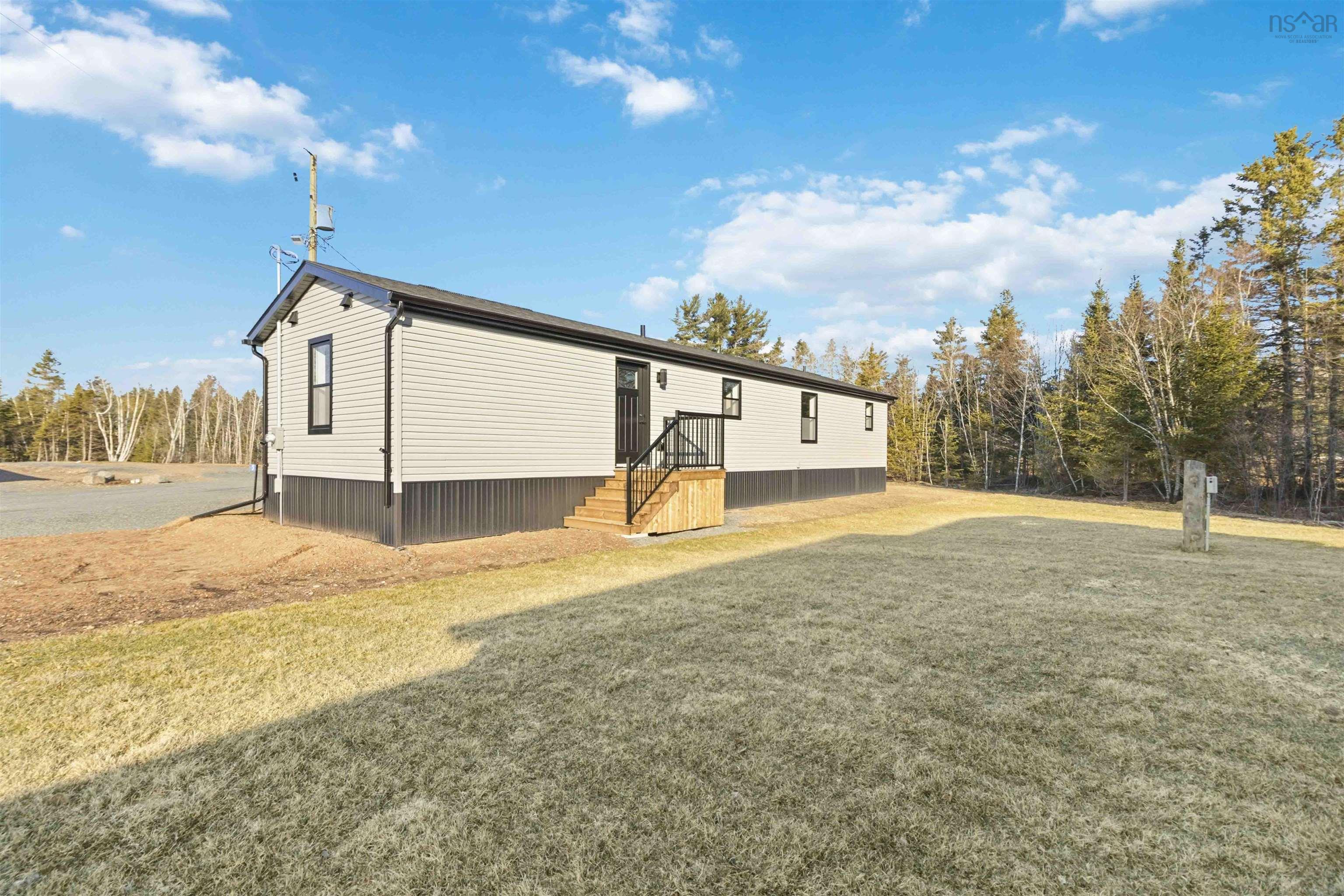 $309,900.00: 8 Pebble Lane, West St. Andrews