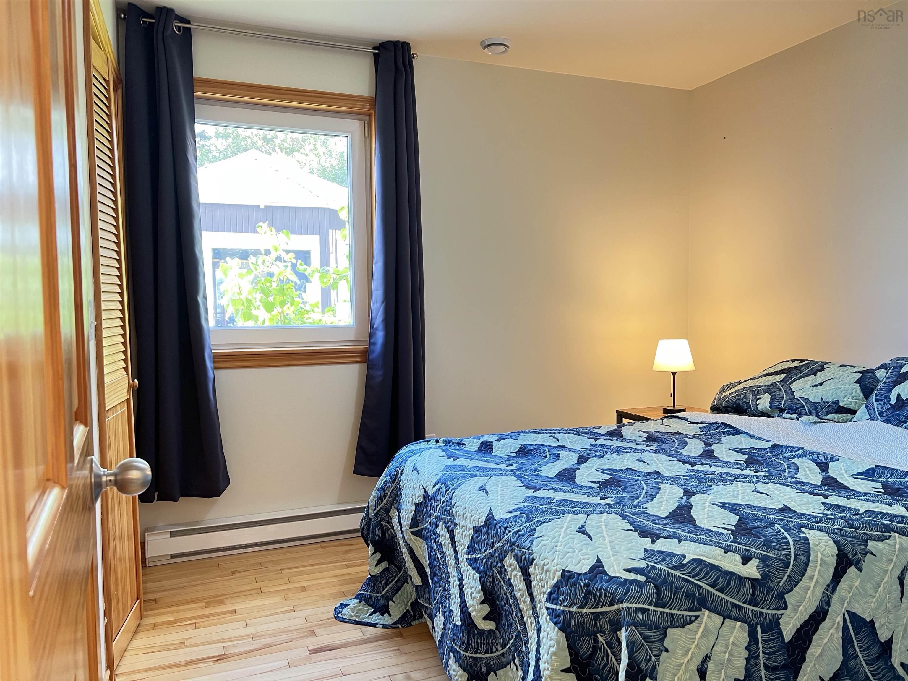 $449,000.00: 366 Lakeshore Drive, Irish Cove