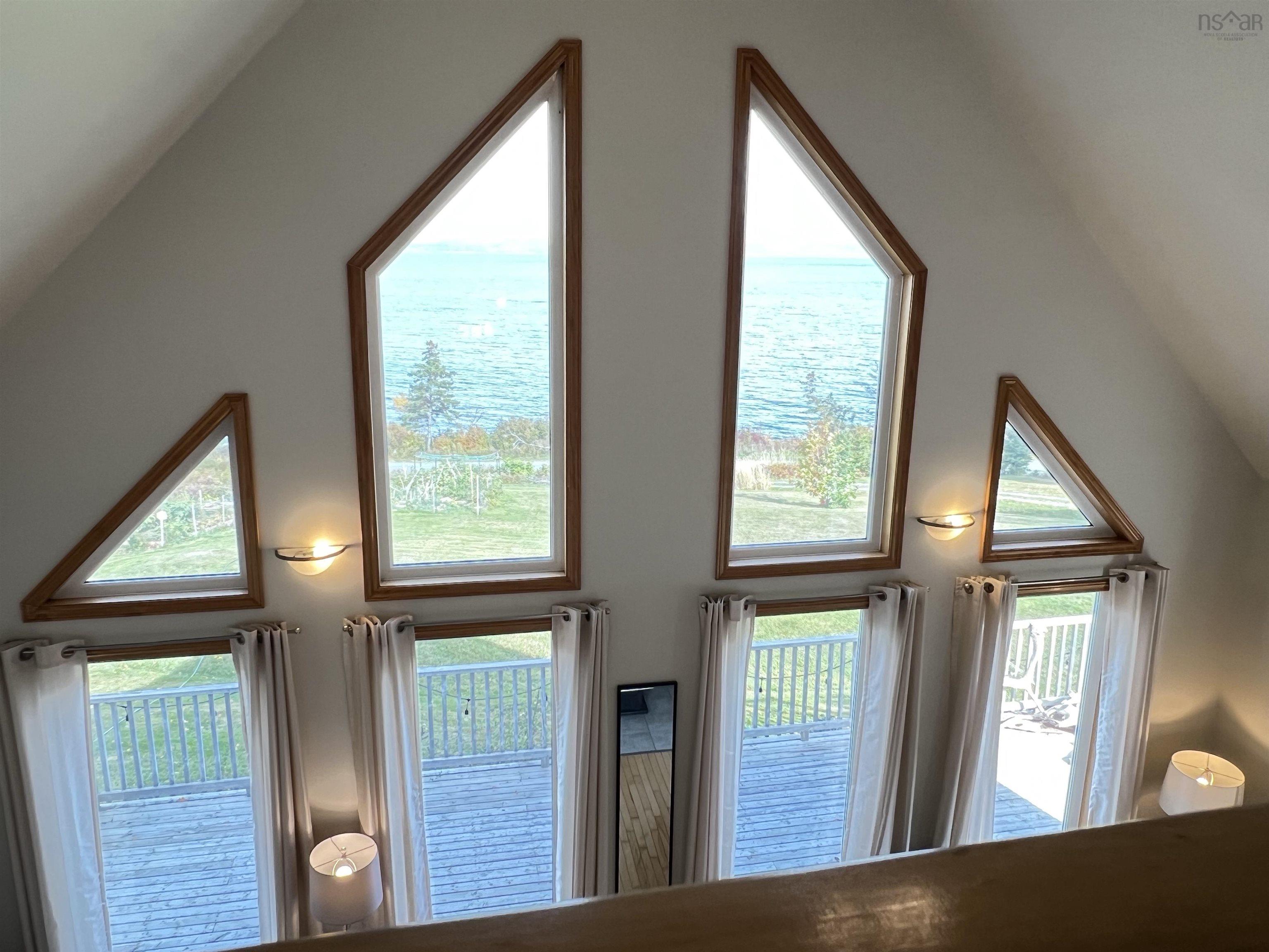 $449,000.00: 366 Lakeshore Drive, Irish Cove