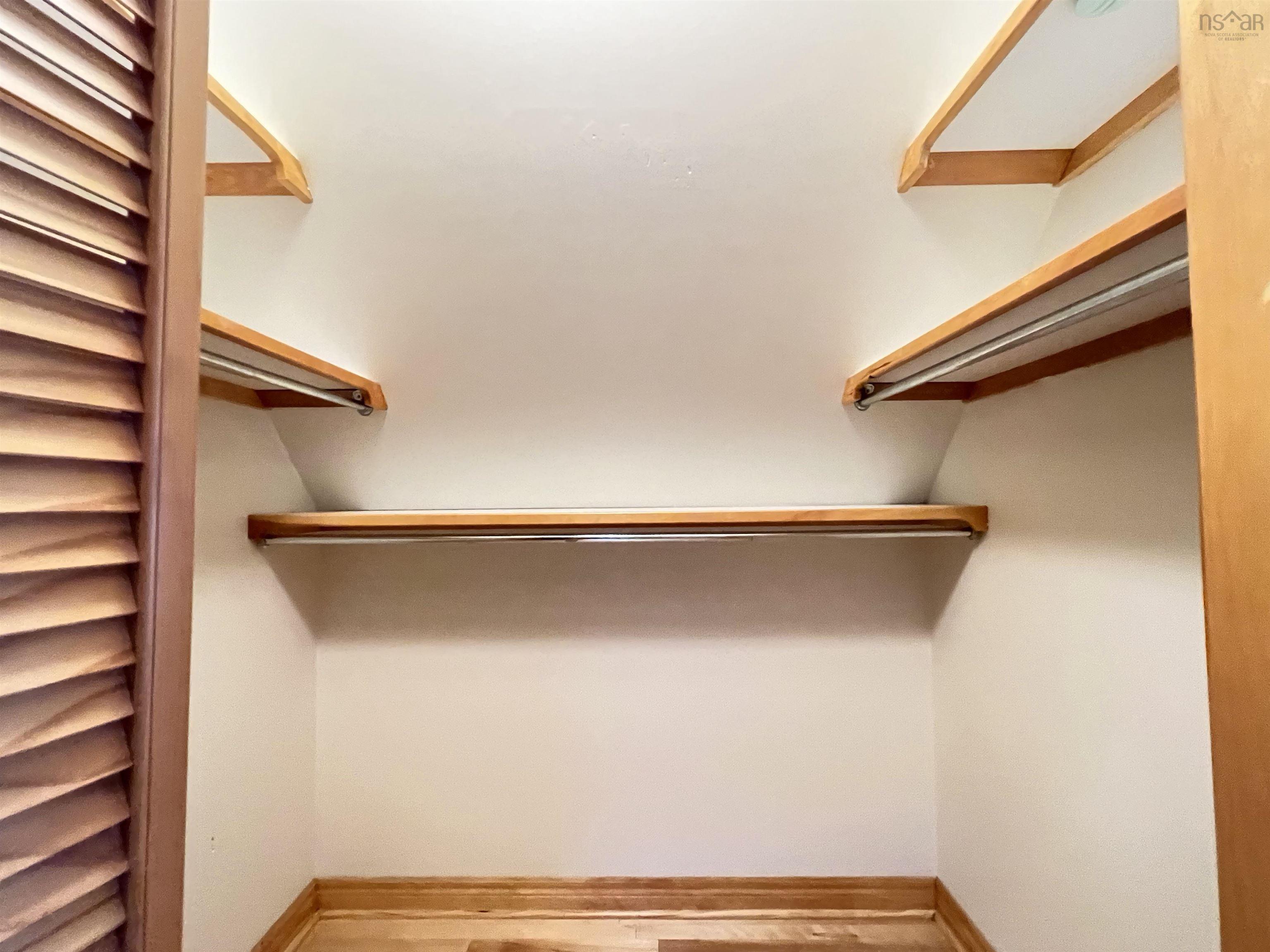 $449,000.00: 366 Lakeshore Drive, Irish Cove