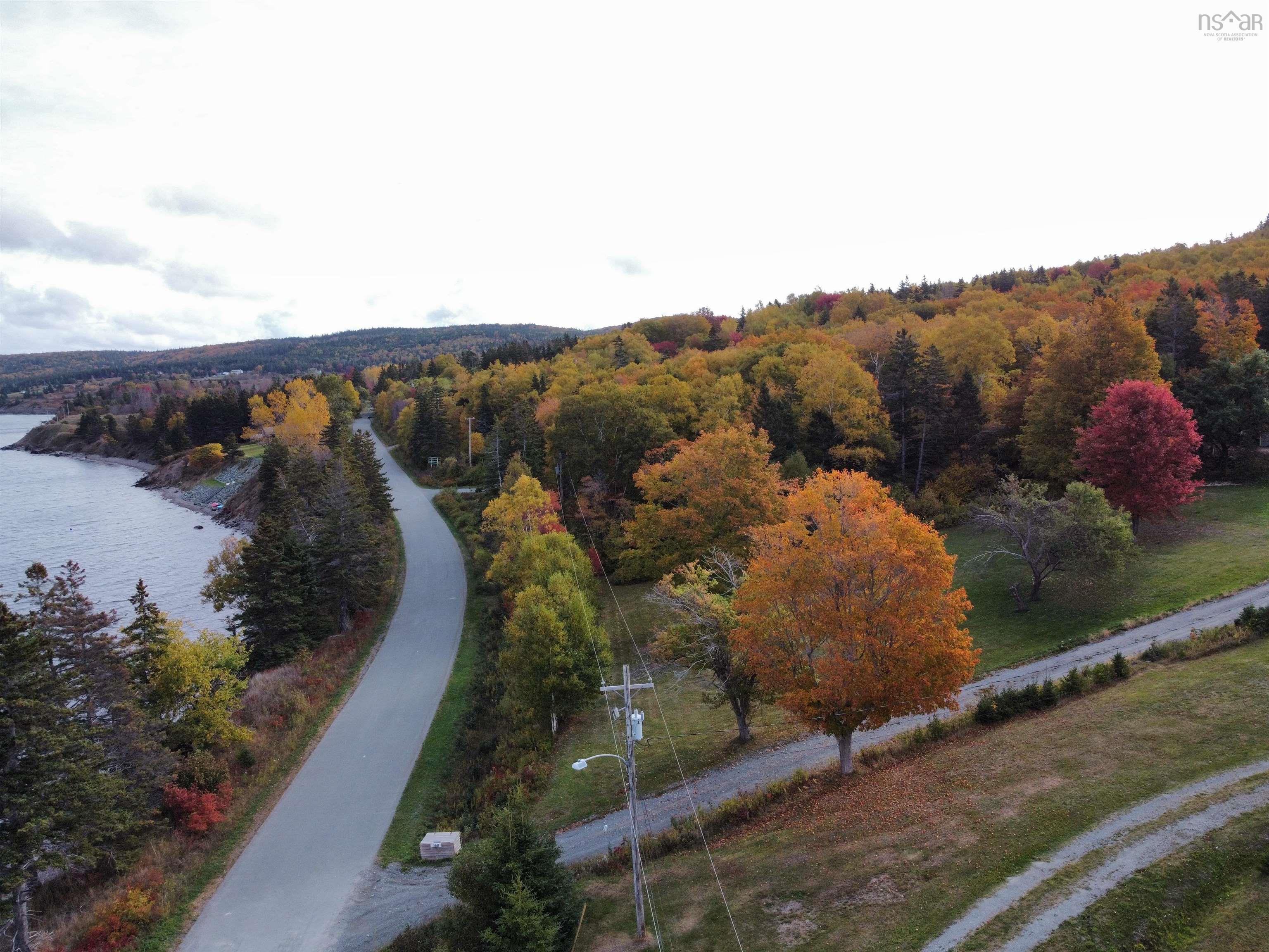 $449,000.00: 366 Lakeshore Drive, Irish Cove