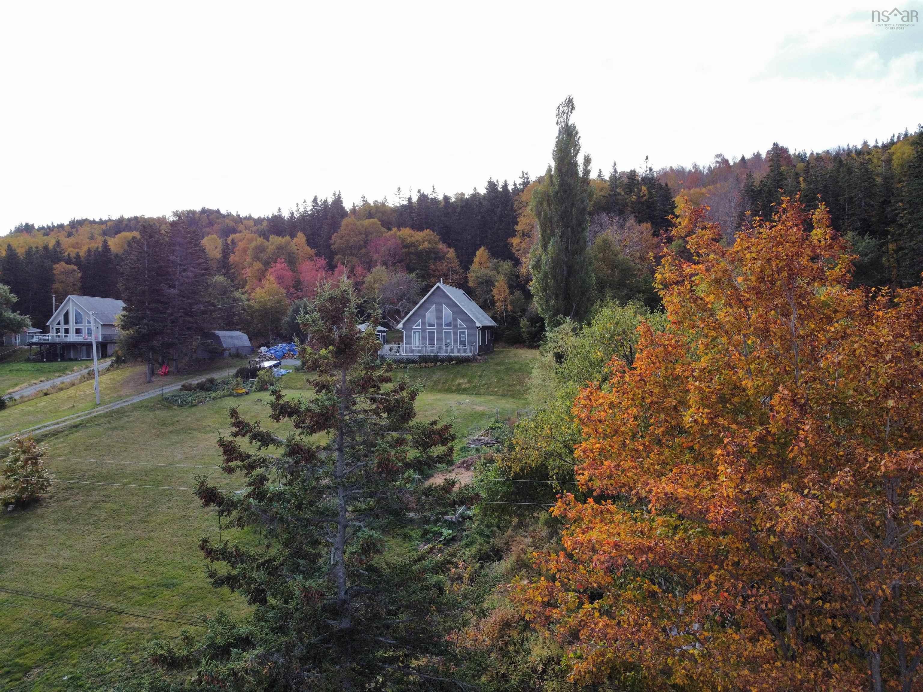 $449,000.00: 366 Lakeshore Drive, Irish Cove