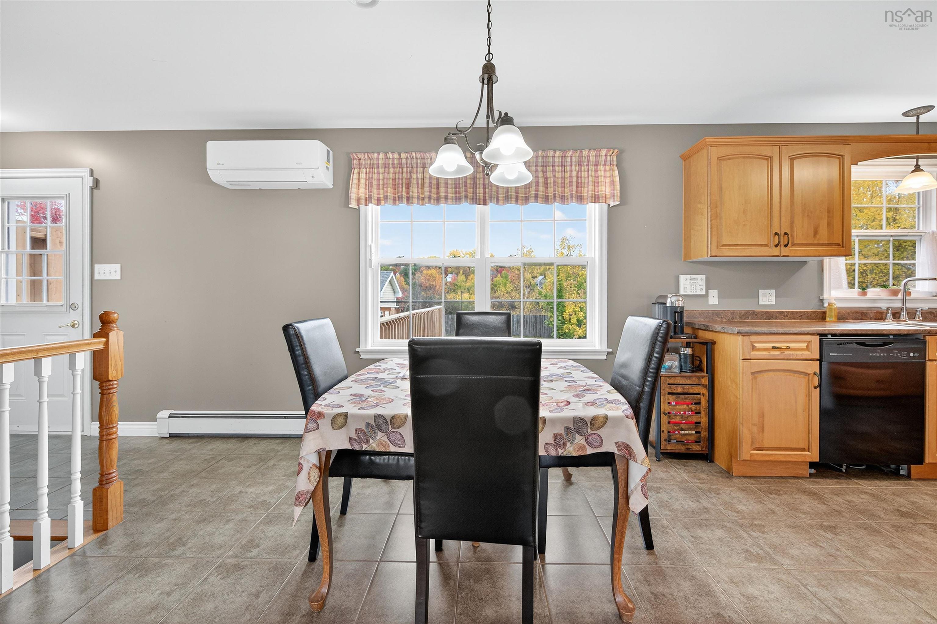 $349,900.00: 123 BARRINGTON, Sydney Mines