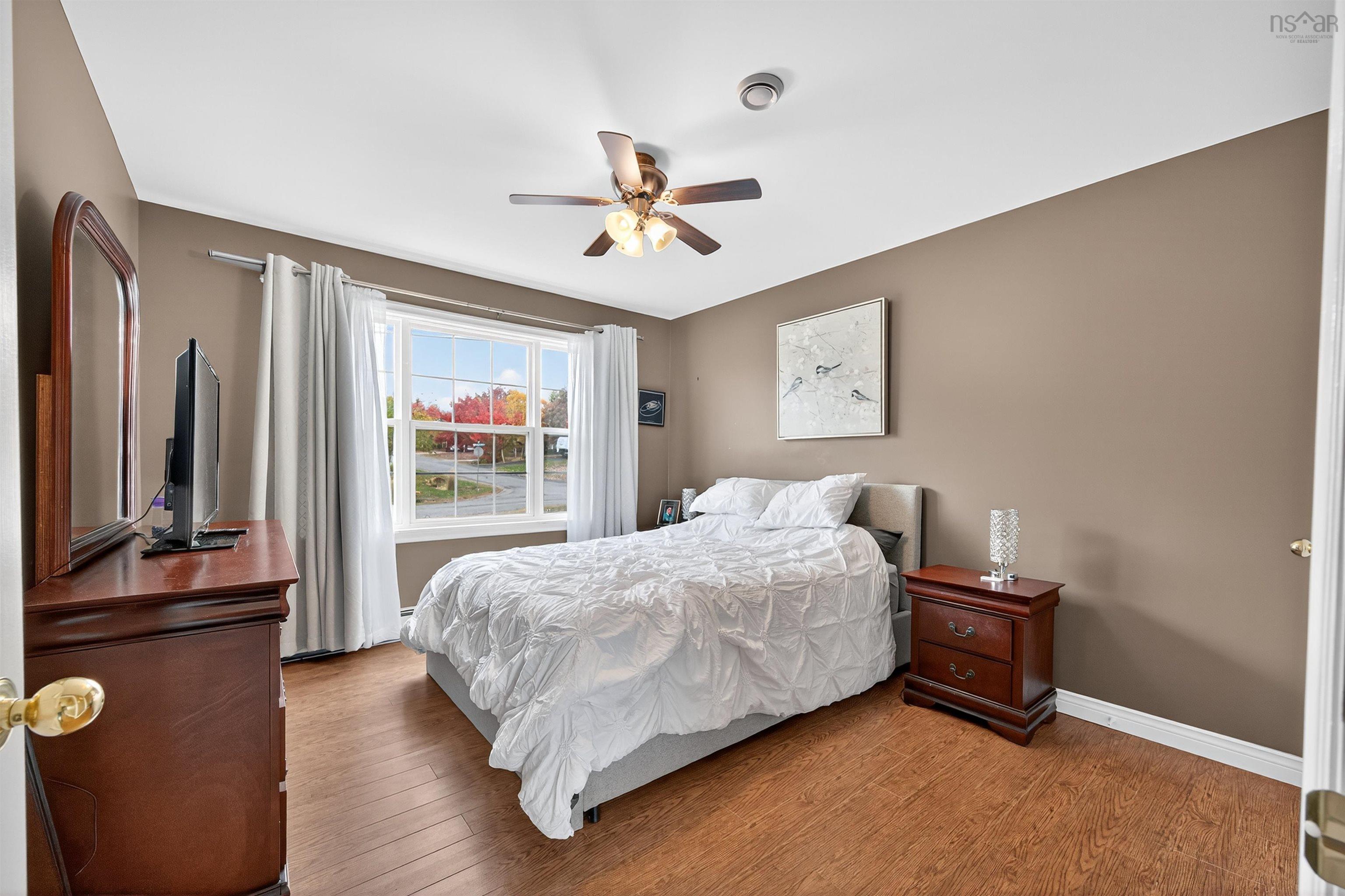 $349,900.00: 123 BARRINGTON, Sydney Mines