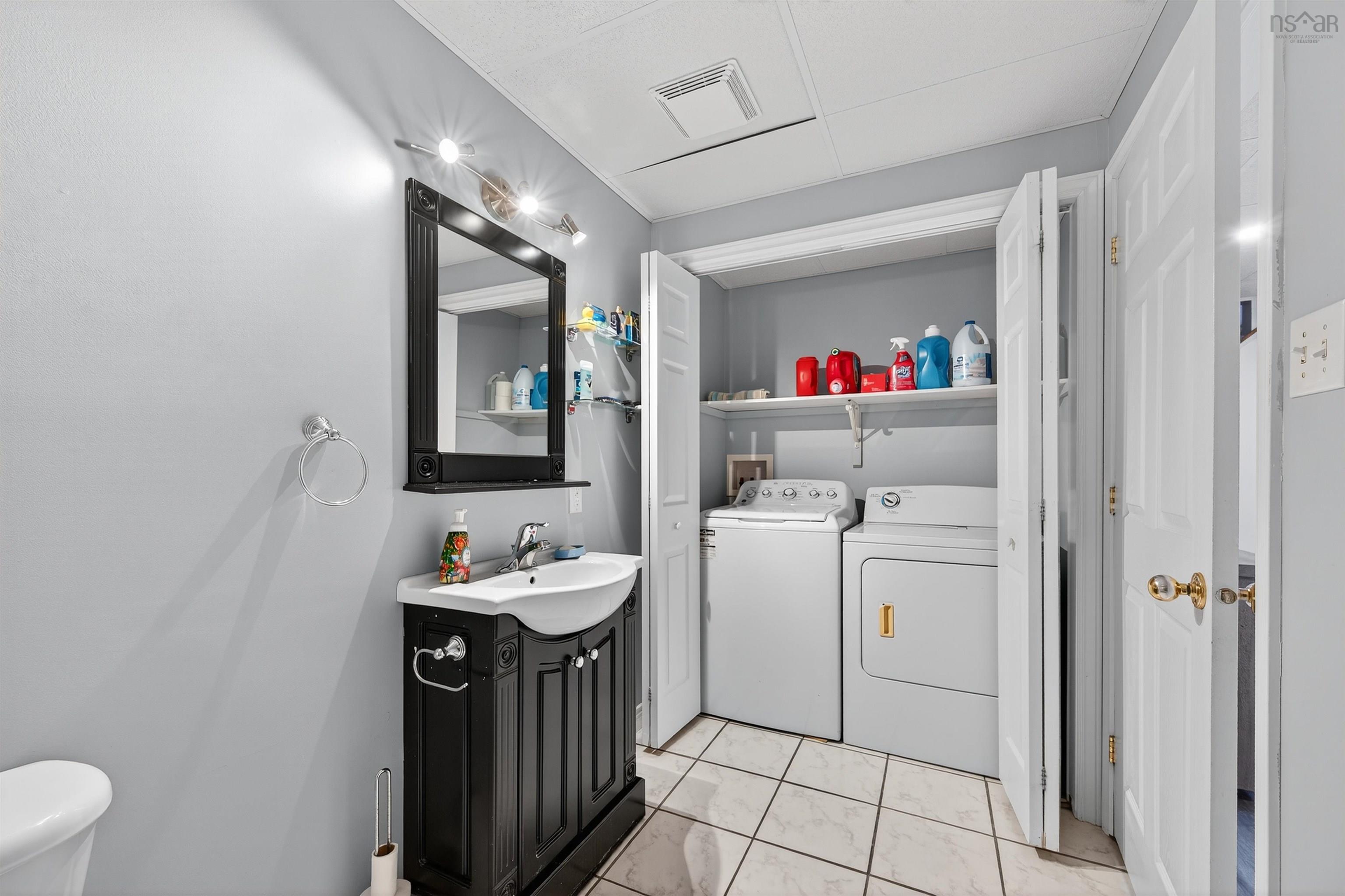 $349,900.00: 123 BARRINGTON, Sydney Mines