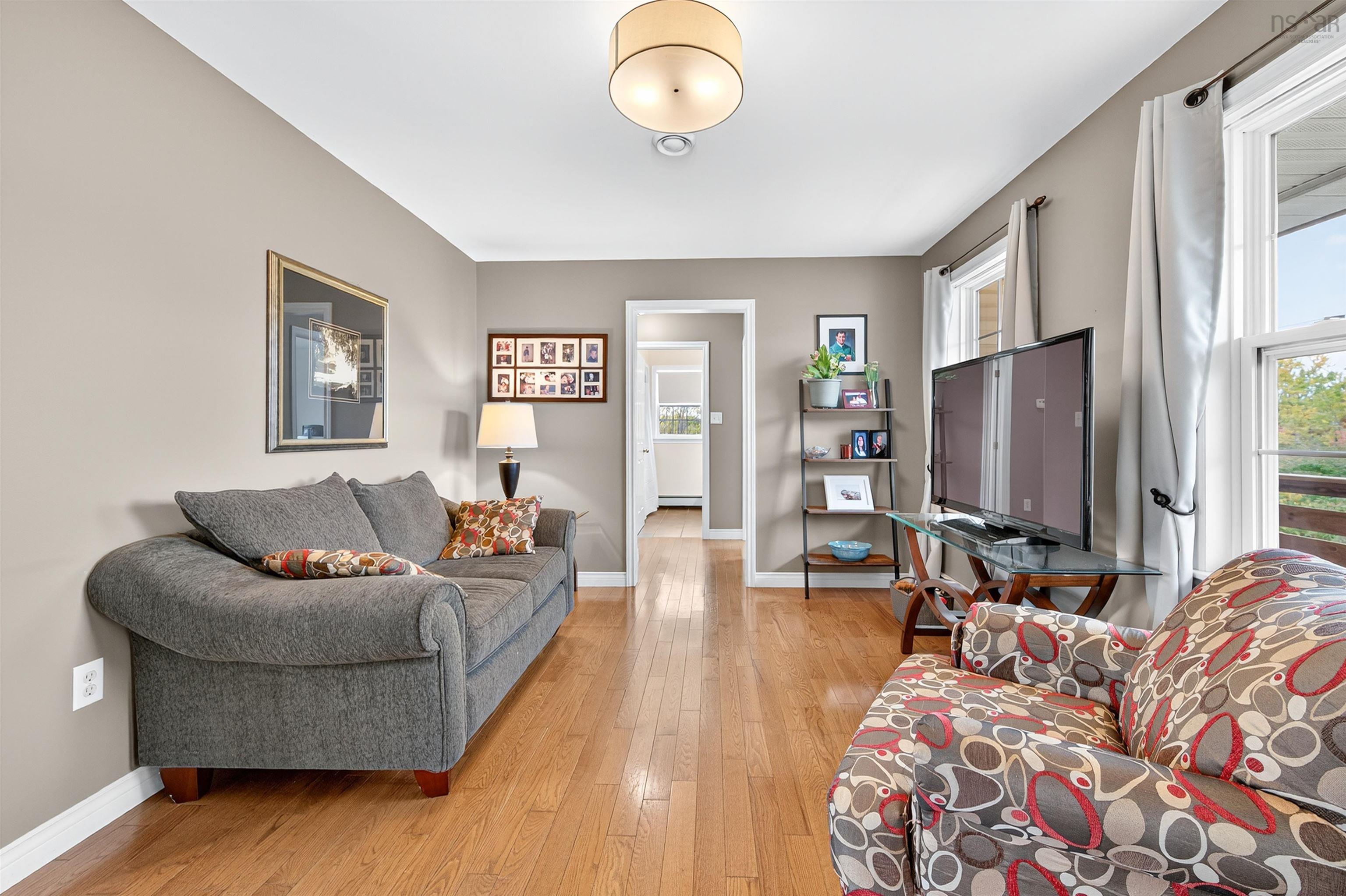 $349,900.00: 123 BARRINGTON, Sydney Mines