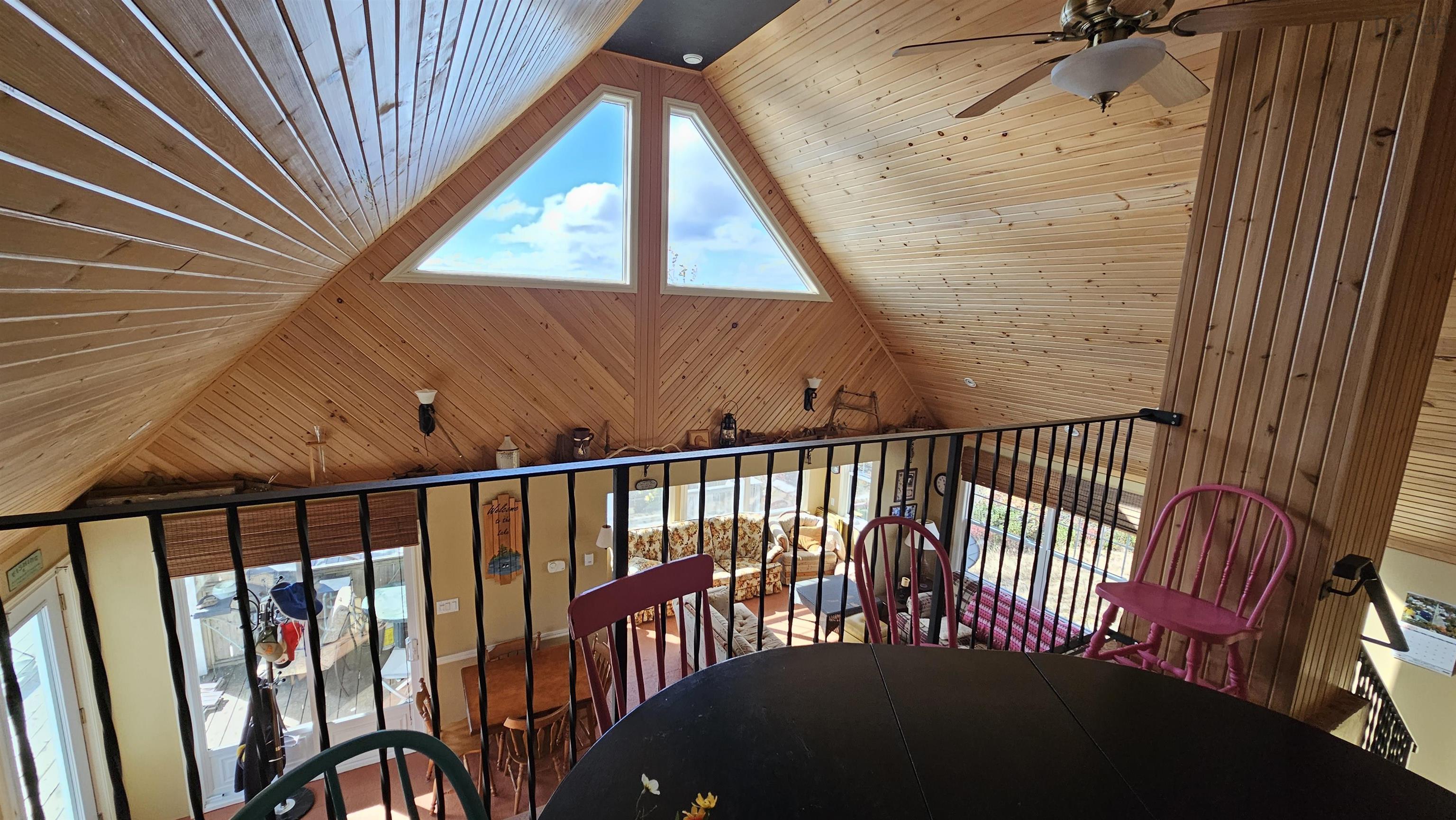 $425,000.00: 337 Goose Lake, Goose Lake