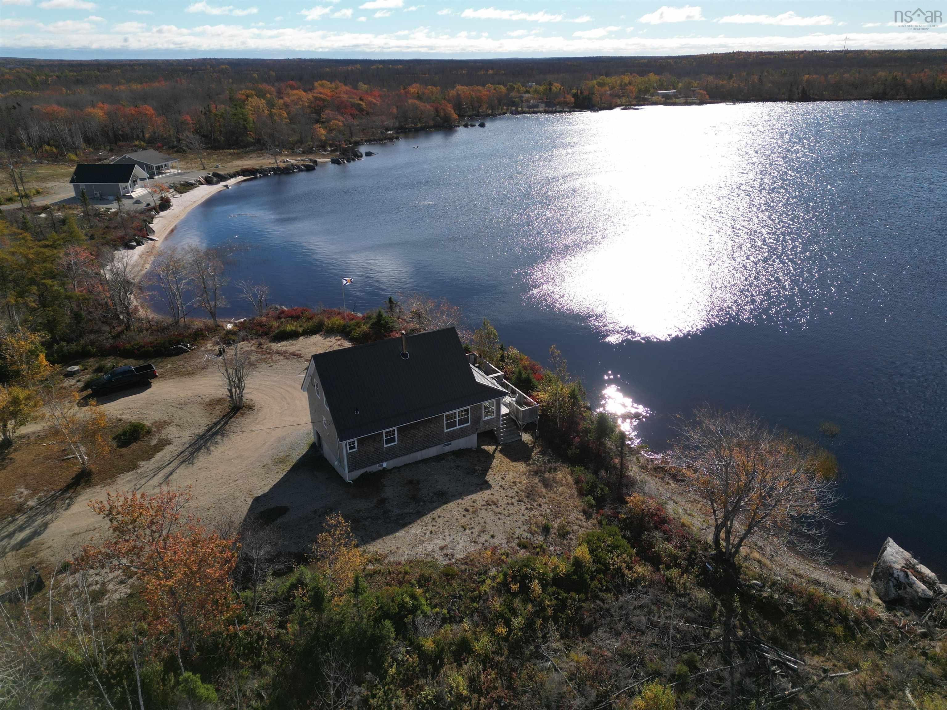 $425,000.00: 337 Goose Lake, Goose Lake