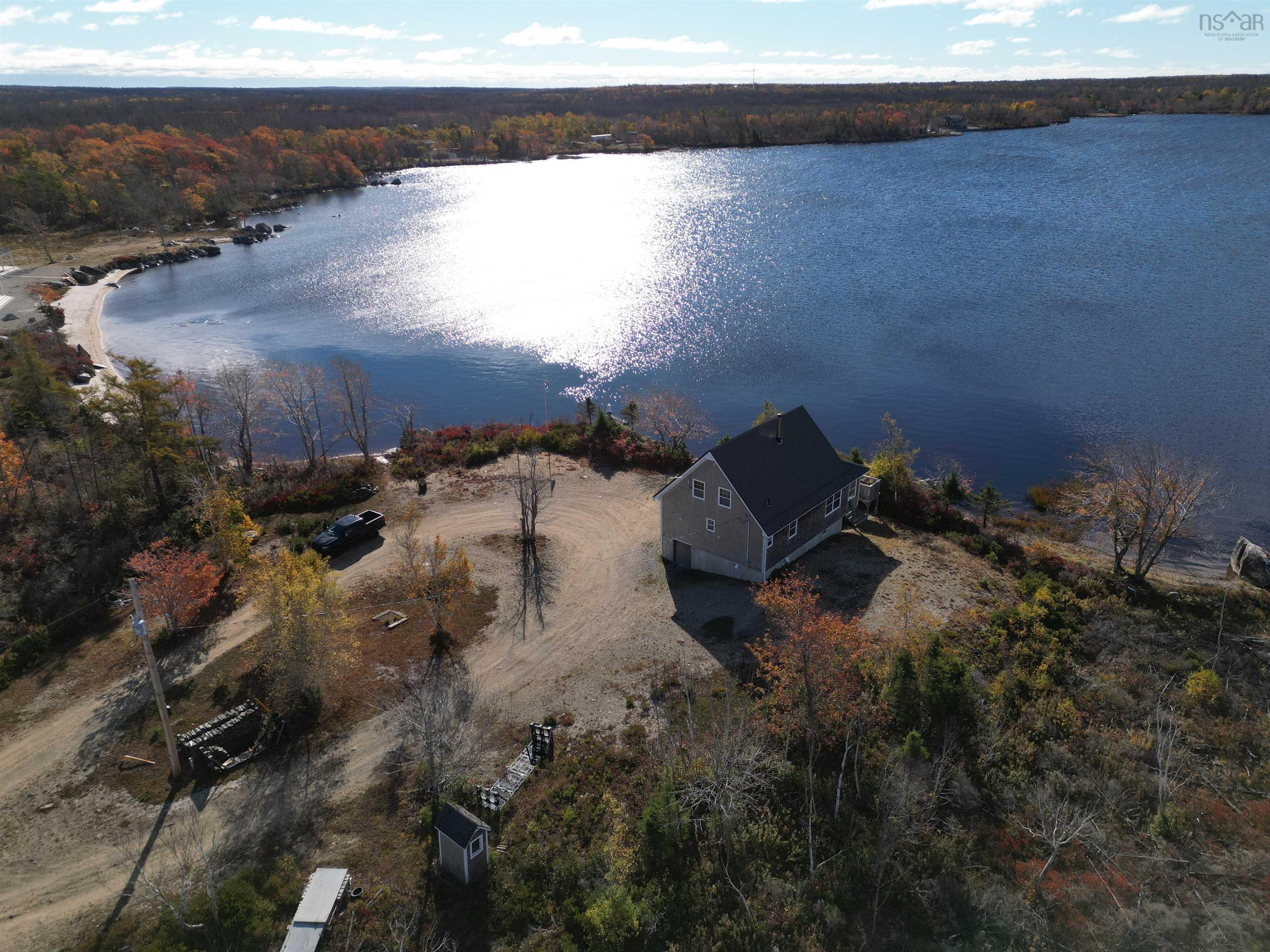 $425,000.00: 337 Goose Lake, Goose Lake