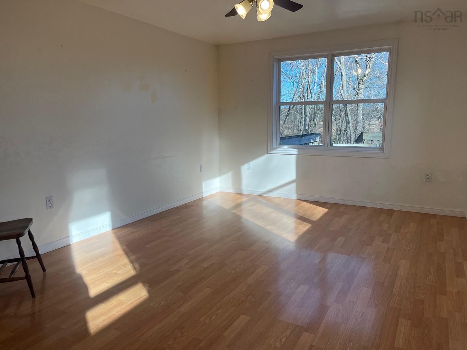 $449,900.00: 33 Kirk Road, Middle Stewiacke