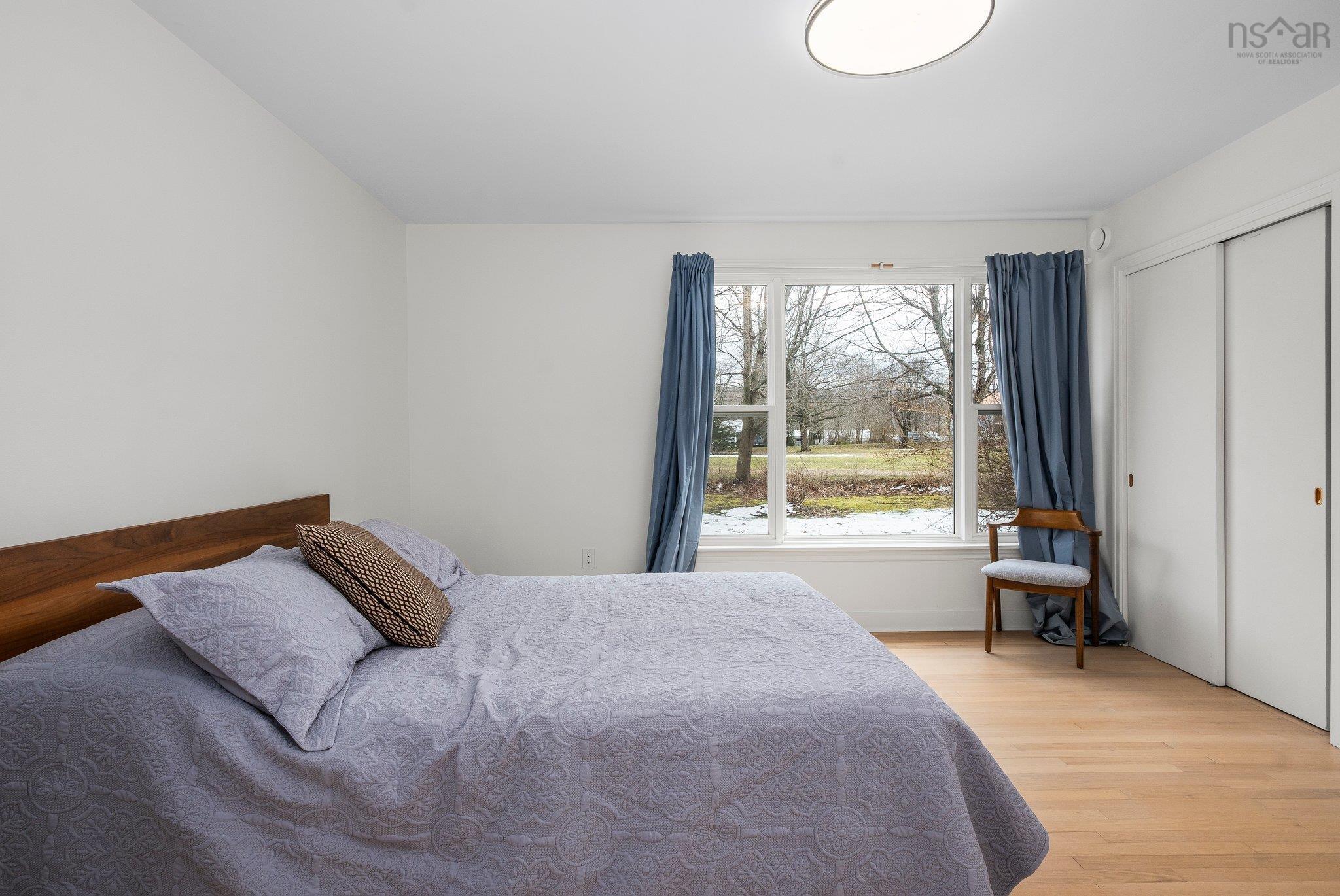 $899,900.00: 10165 Highway 1, Greenwich