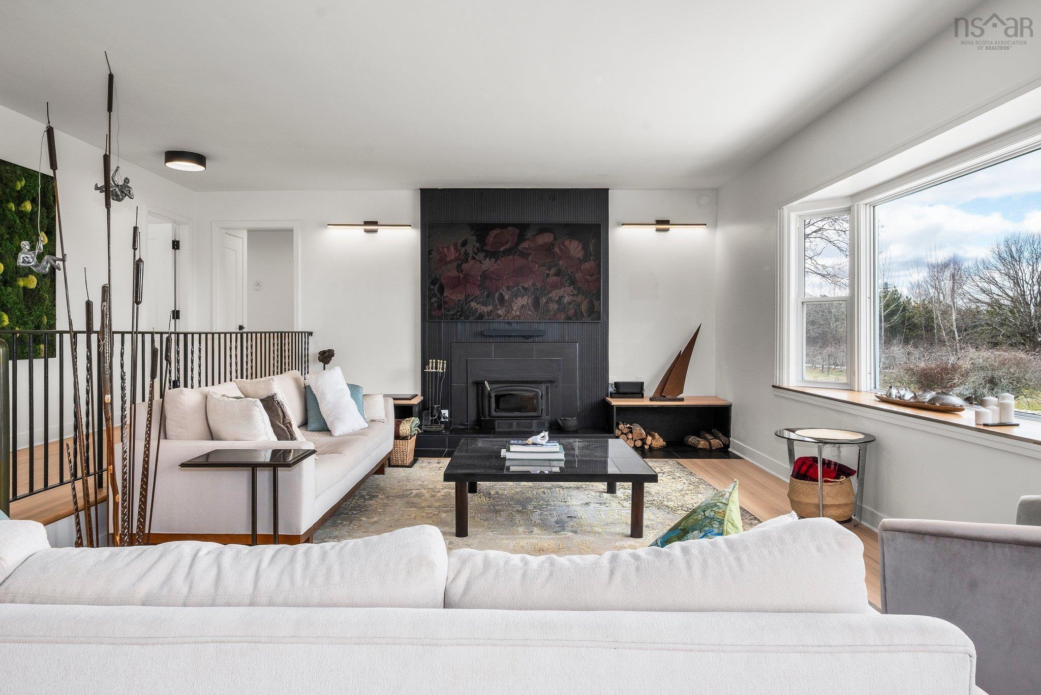 $899,900.00: 10165 Highway 1, Greenwich