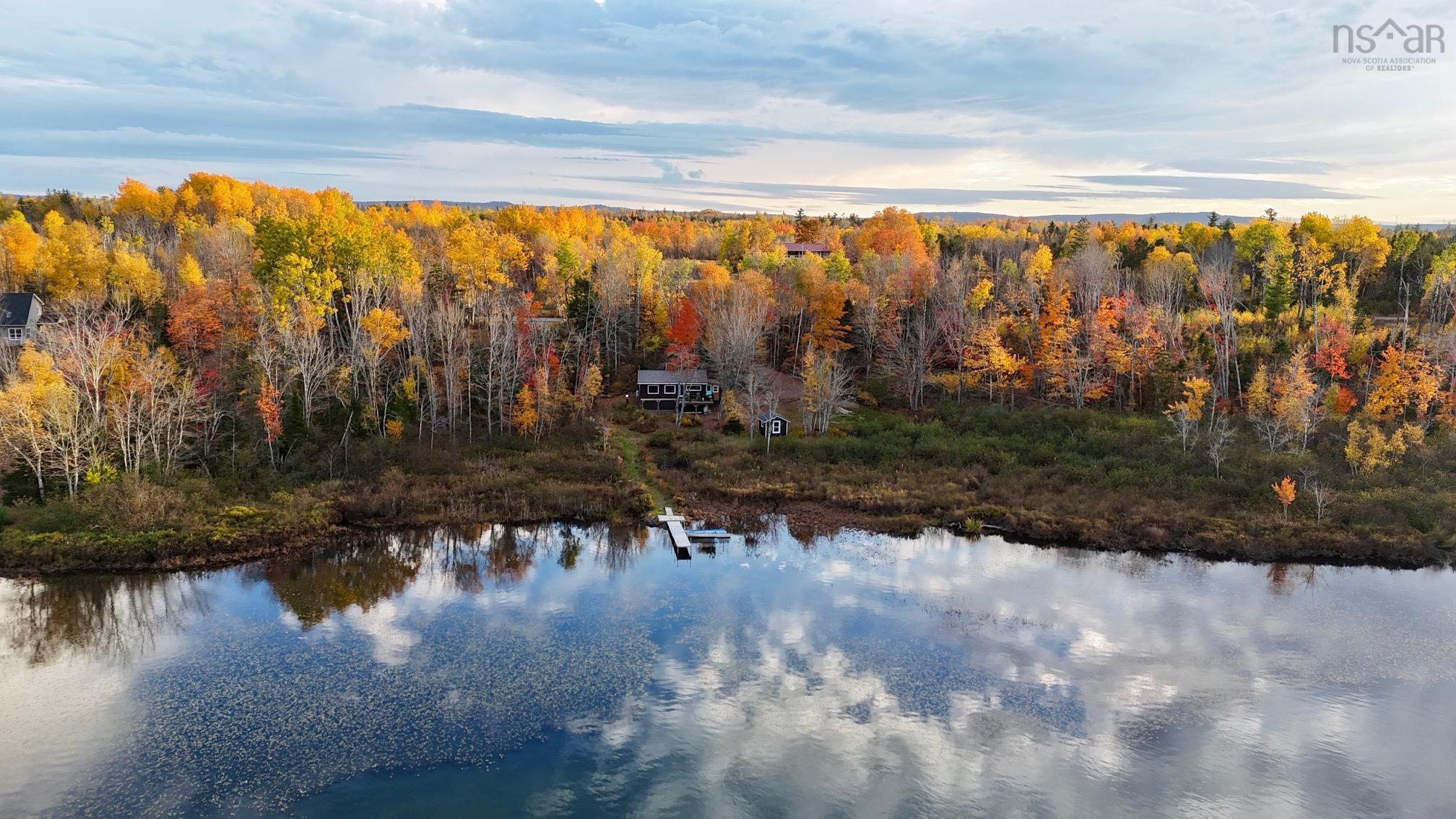 $439,000.00: 1127 Lake Road, Mattatall Lake