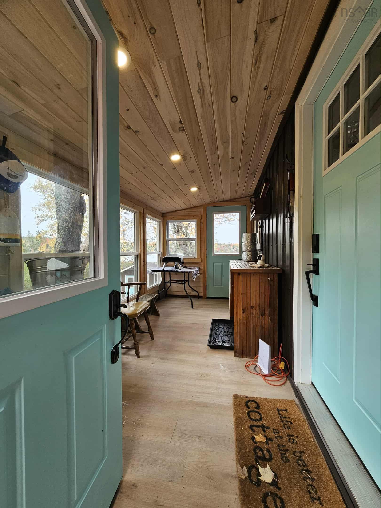 $439,000.00: 1127 Lake Road, Mattatall Lake