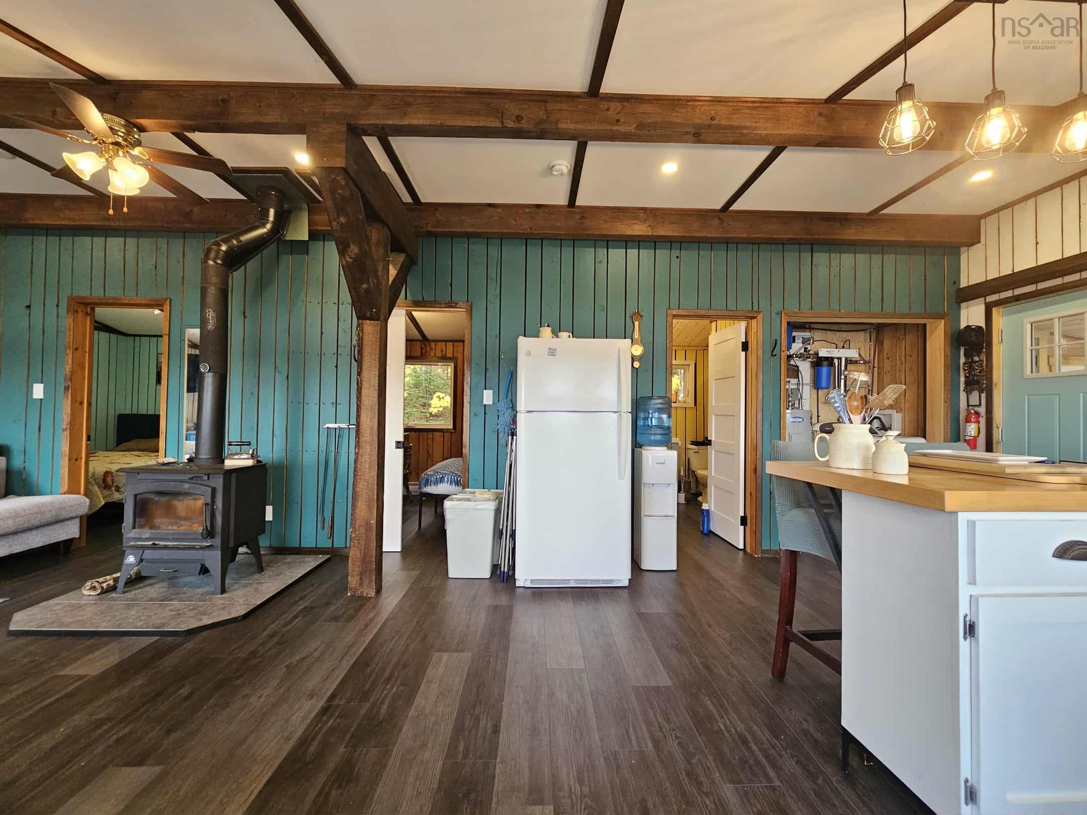 $439,000.00: 1127 Lake Road, Mattatall Lake