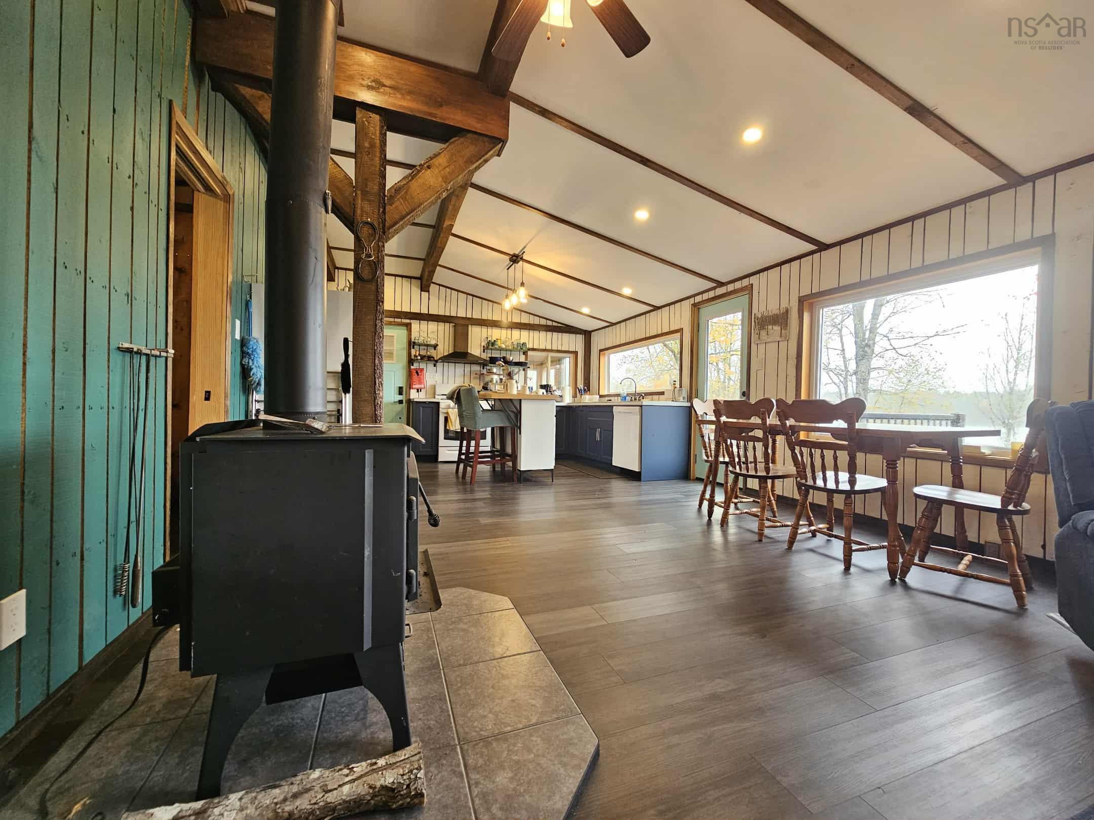 $439,000.00: 1127 Lake Road, Mattatall Lake