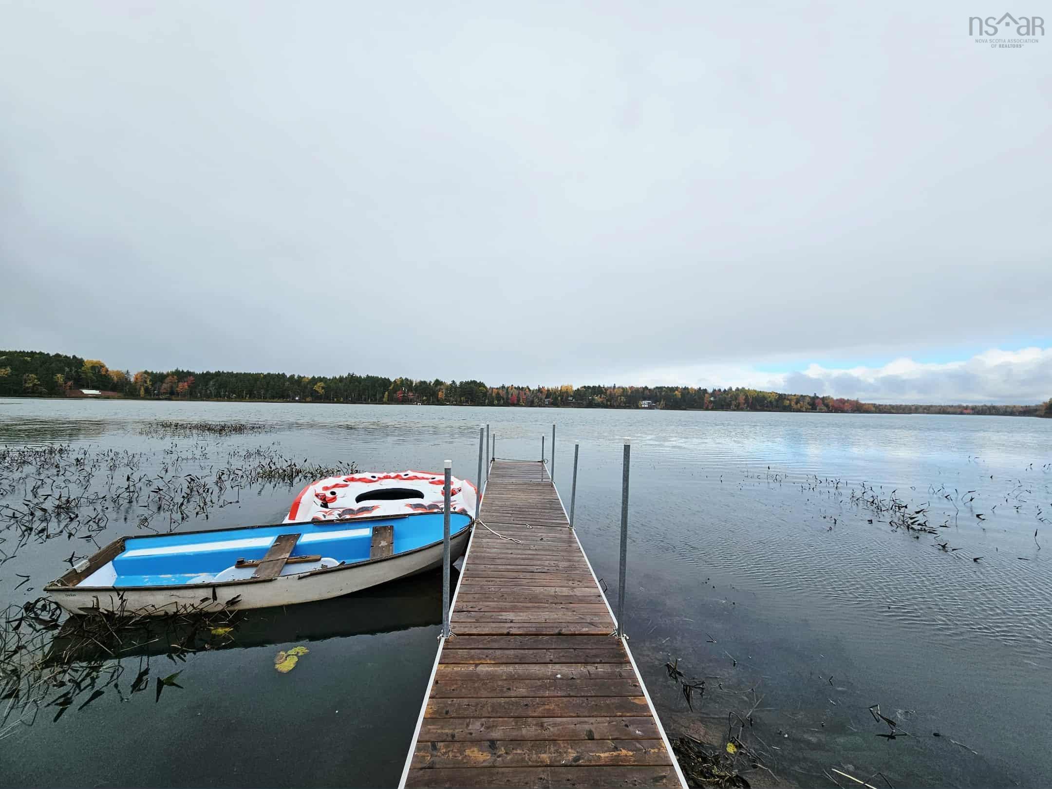 $439,000.00: 1127 Lake Road, Mattatall Lake