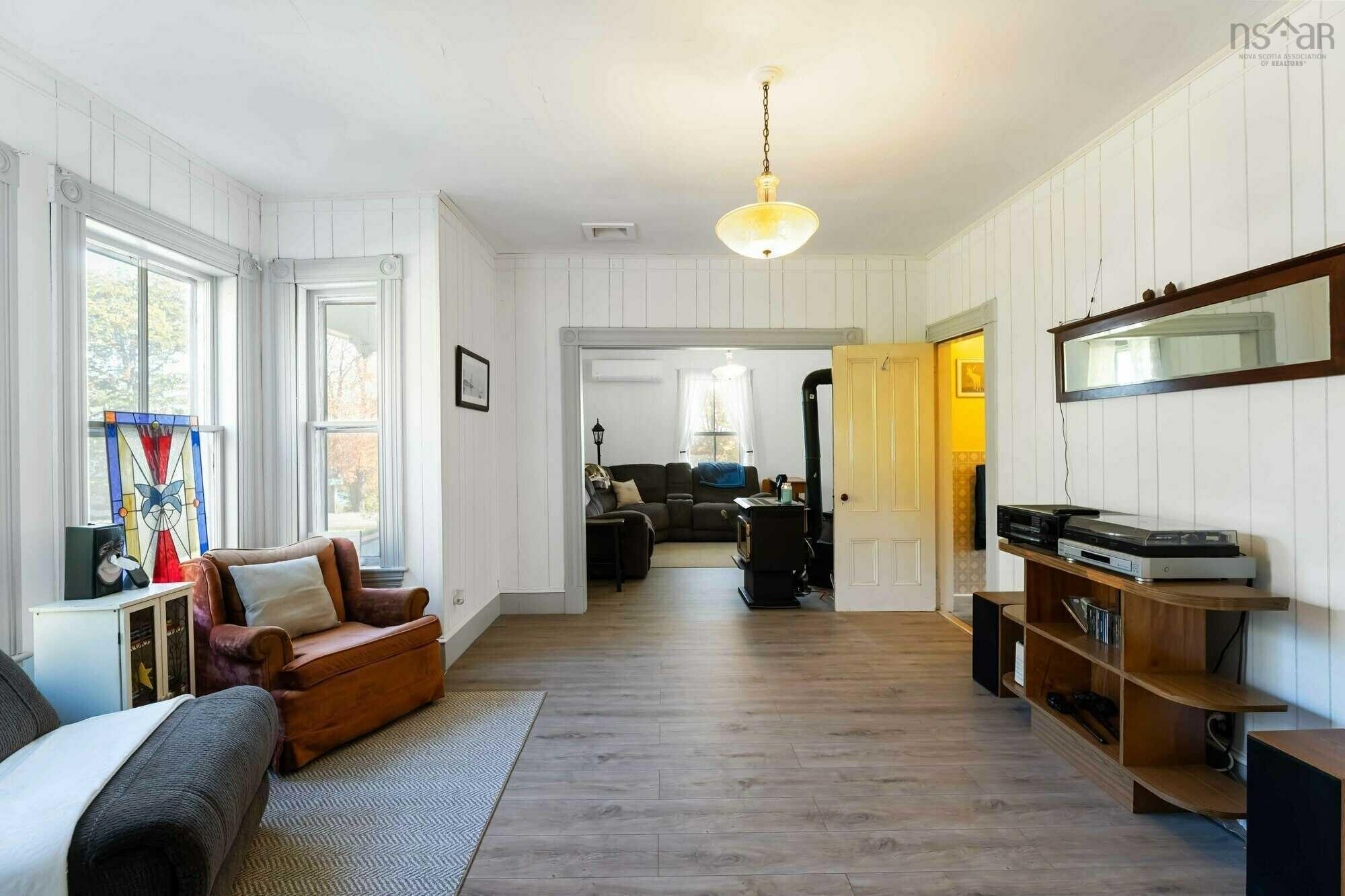 $488,000.00: 2149 Highway 203, Kemptville