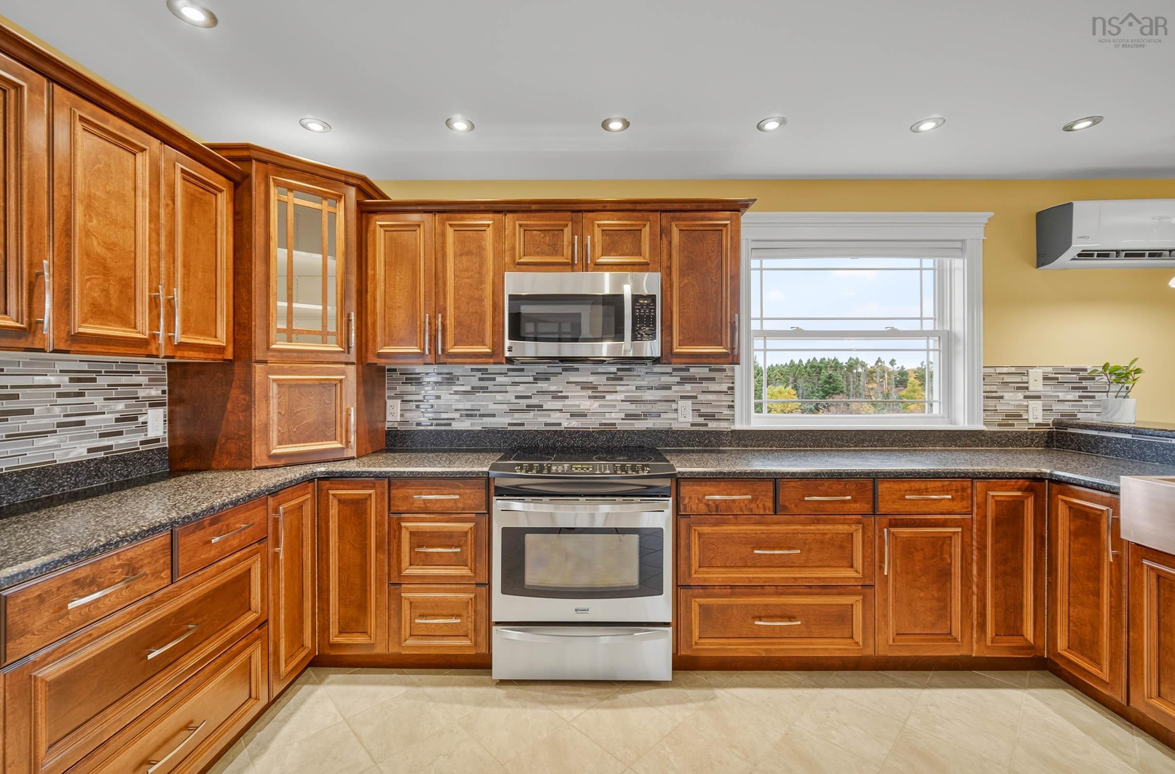 1754 Lower Prospect Road, Terence Bay, NS (MLS 202526373)