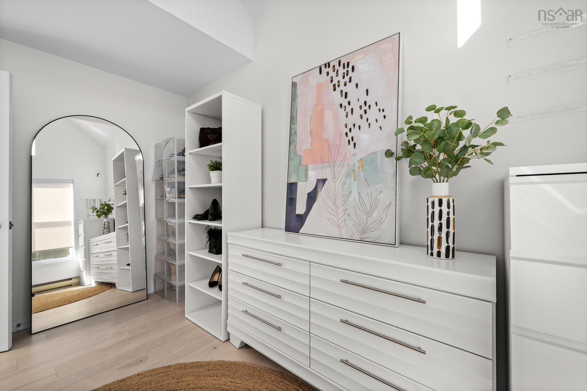 $899,900.00: 1 1345 Dresden Row, Halifax