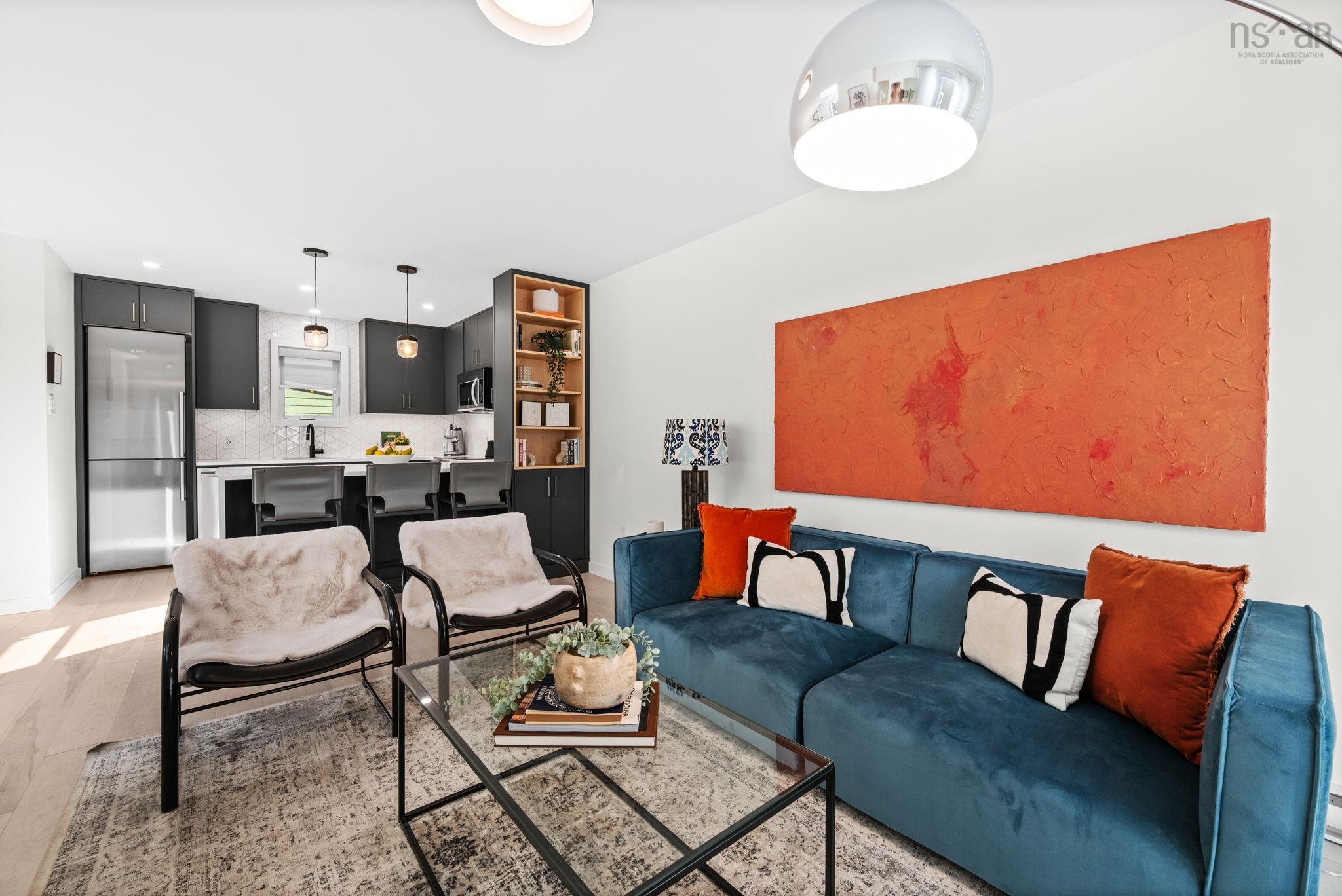 $899,900.00: 1 1345 Dresden Row, Halifax