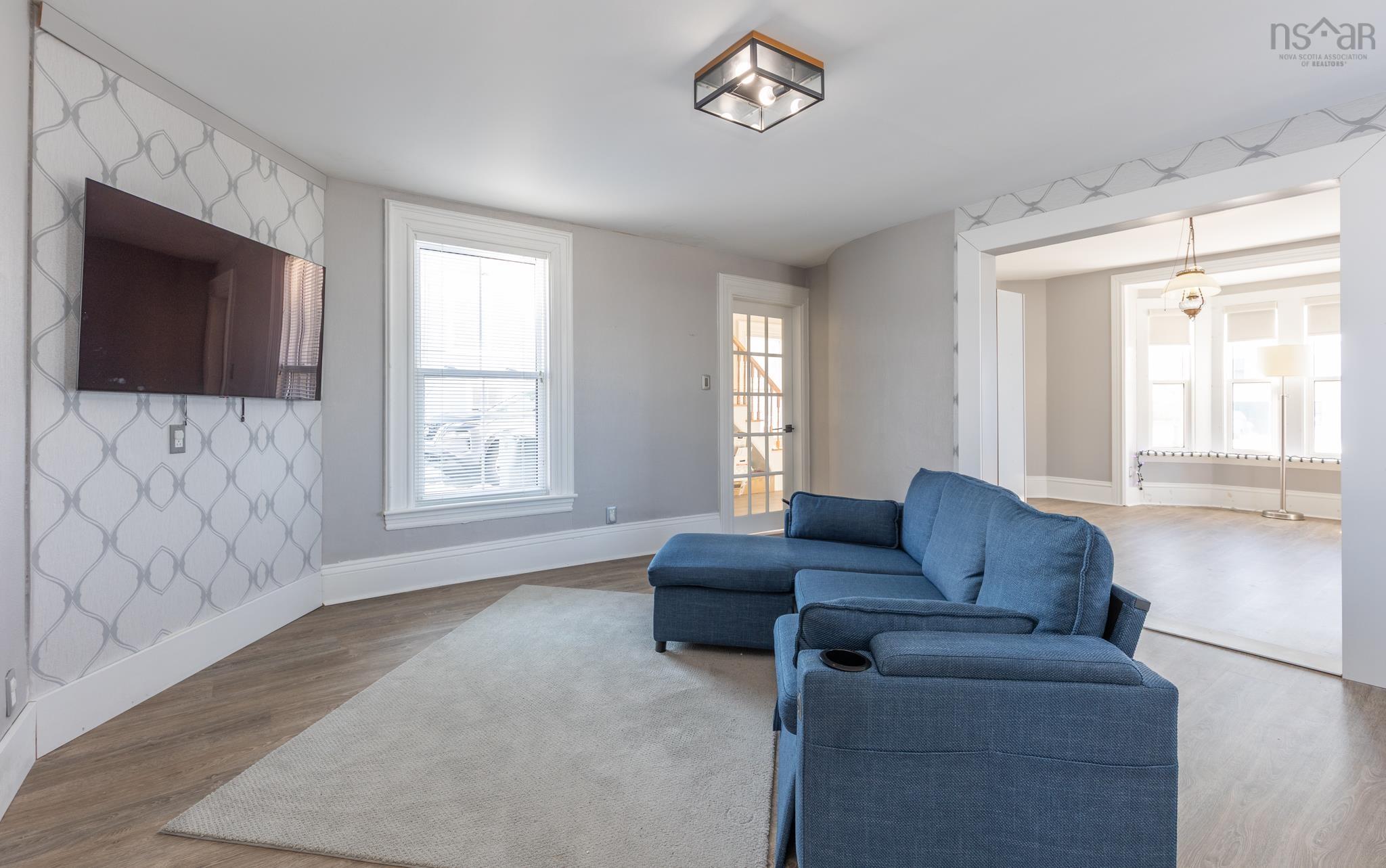 $339,000.00: 3401 Main Shore Road, Port Maitland