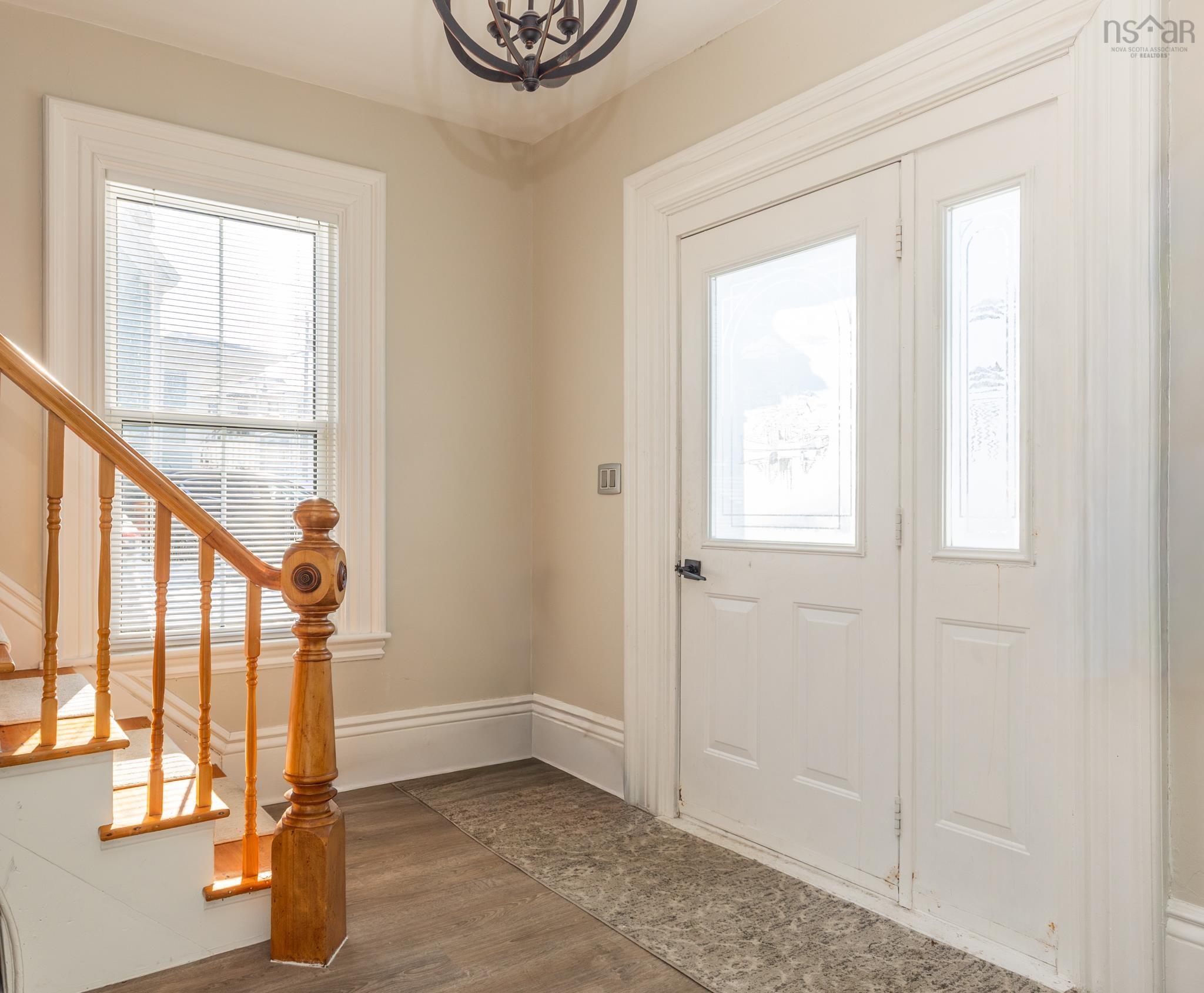 $339,000.00: 3401 Main Shore Road, Port Maitland