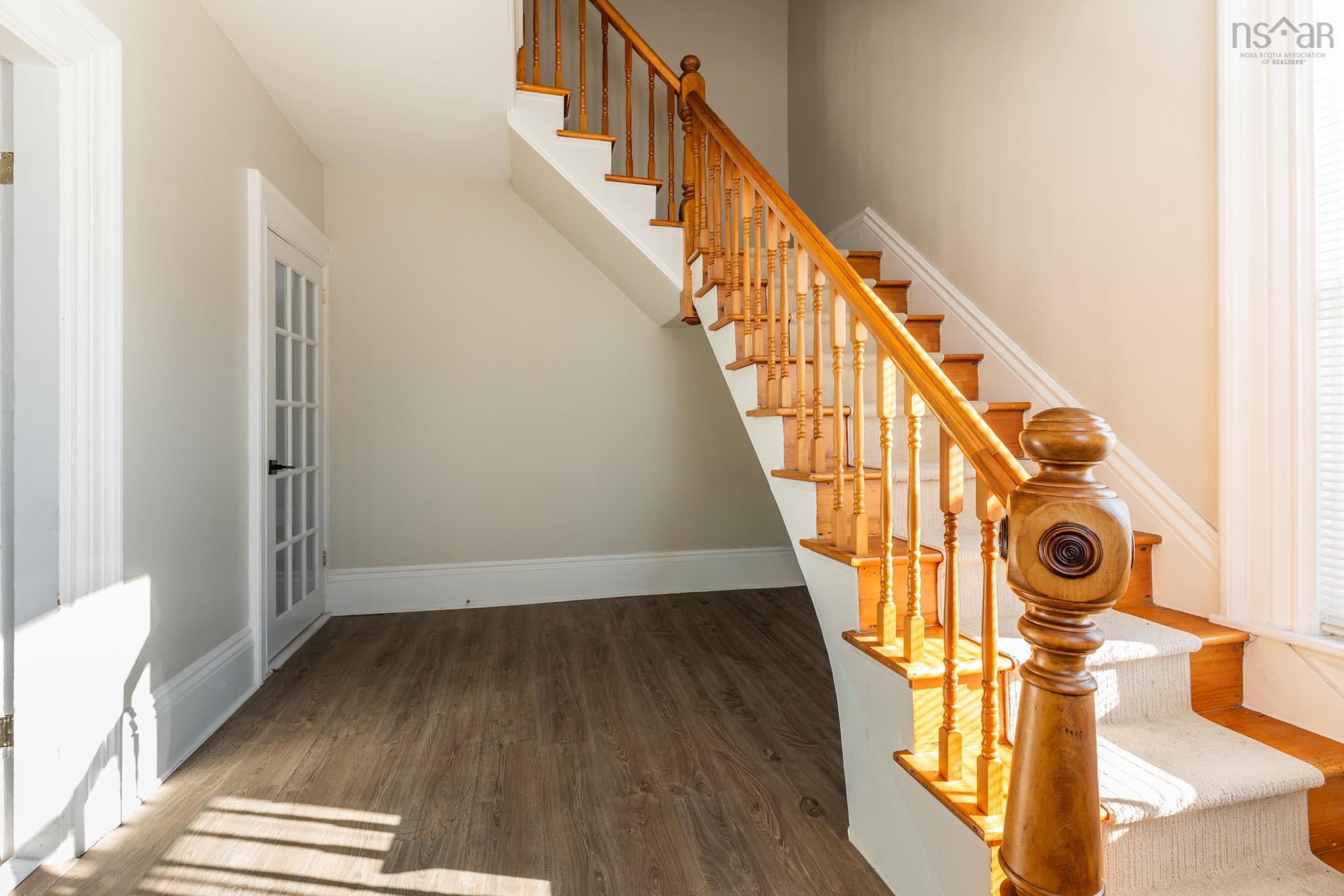 $339,000.00: 3401 Main Shore Road, Port Maitland