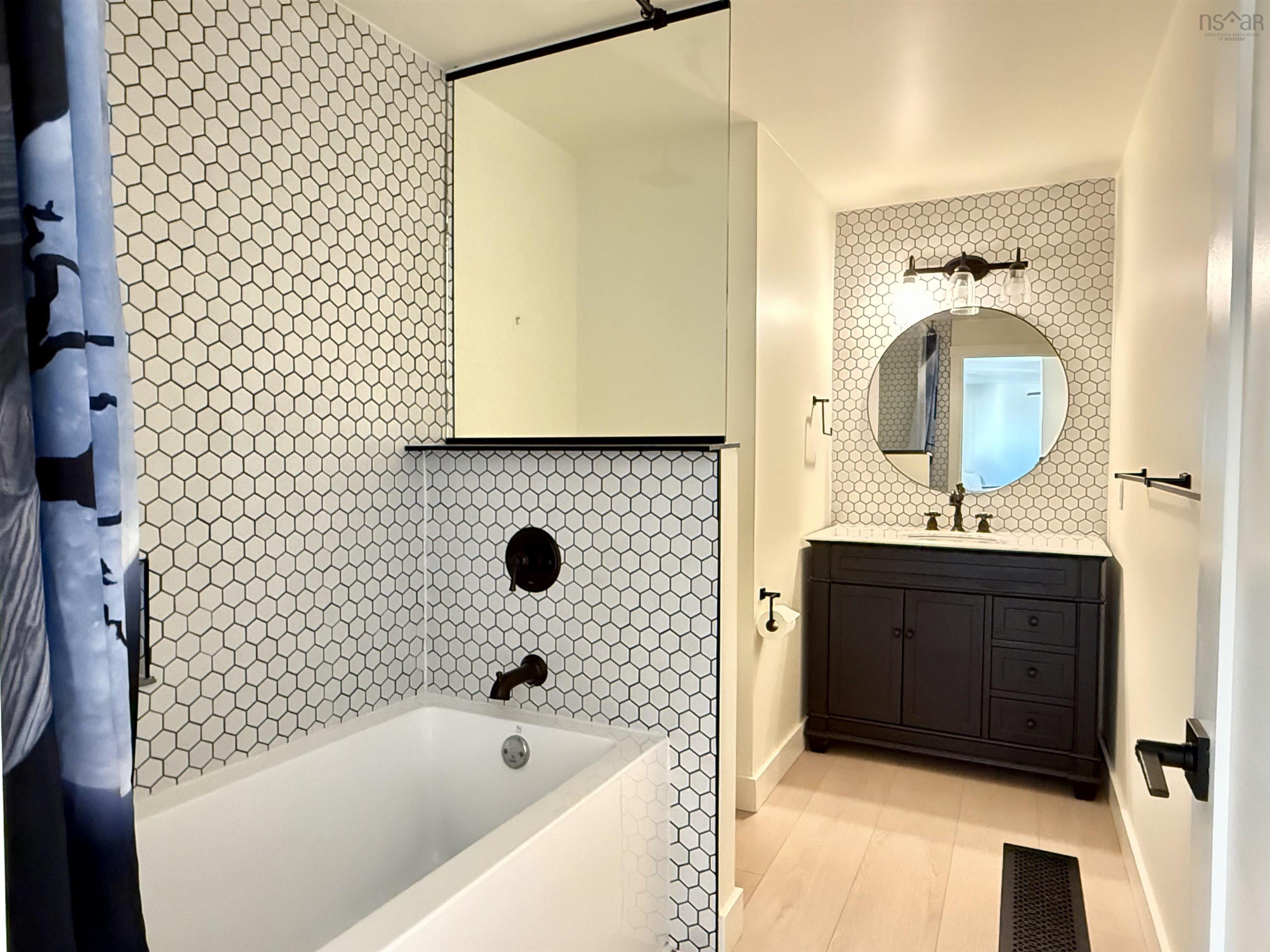 $394,900.00: 42 Arrow Head Crescent, Waterside