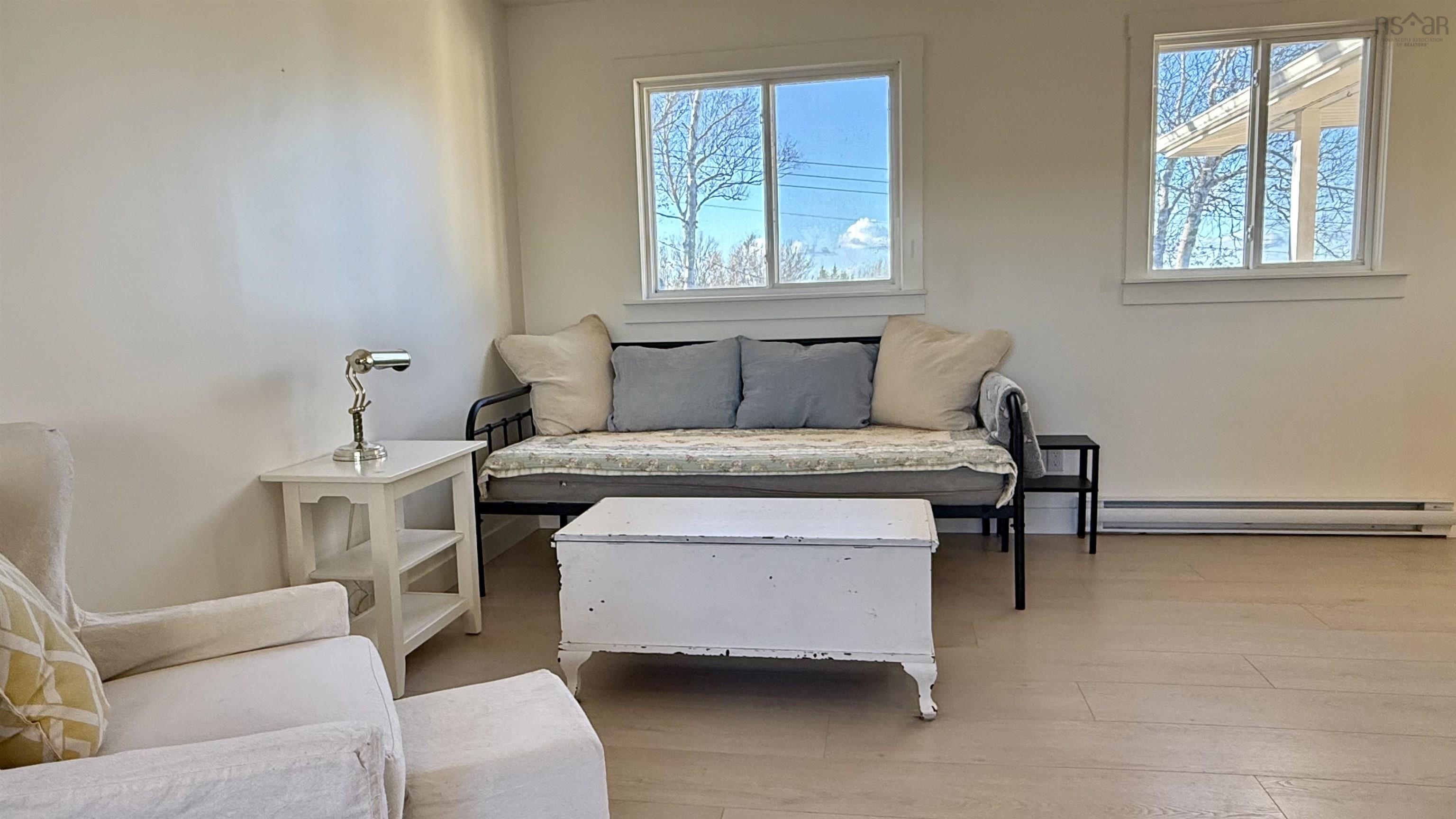 $394,900.00: 42 Arrow Head Crescent, Waterside