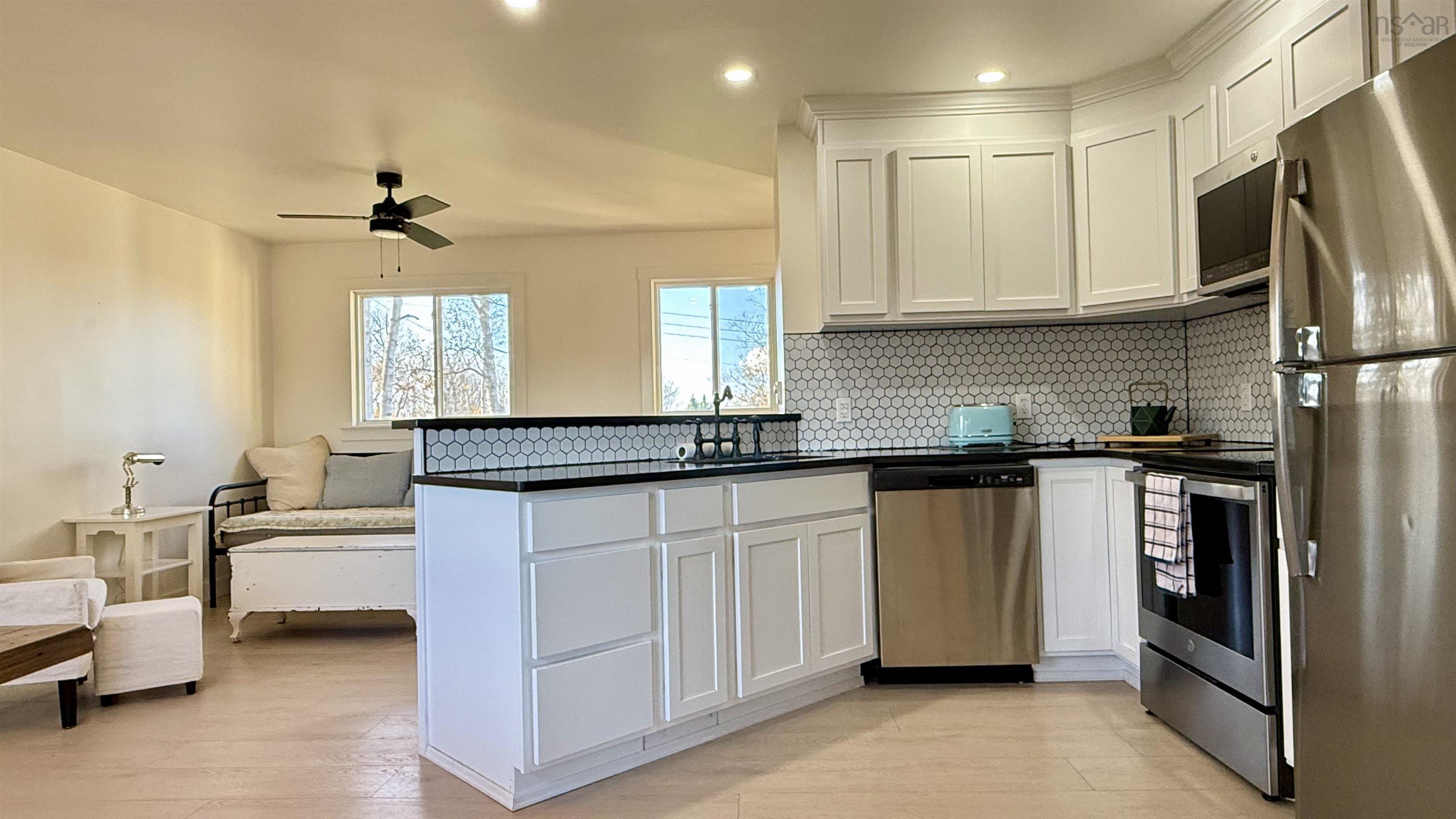 $394,900.00: 42 Arrow Head Crescent, Waterside