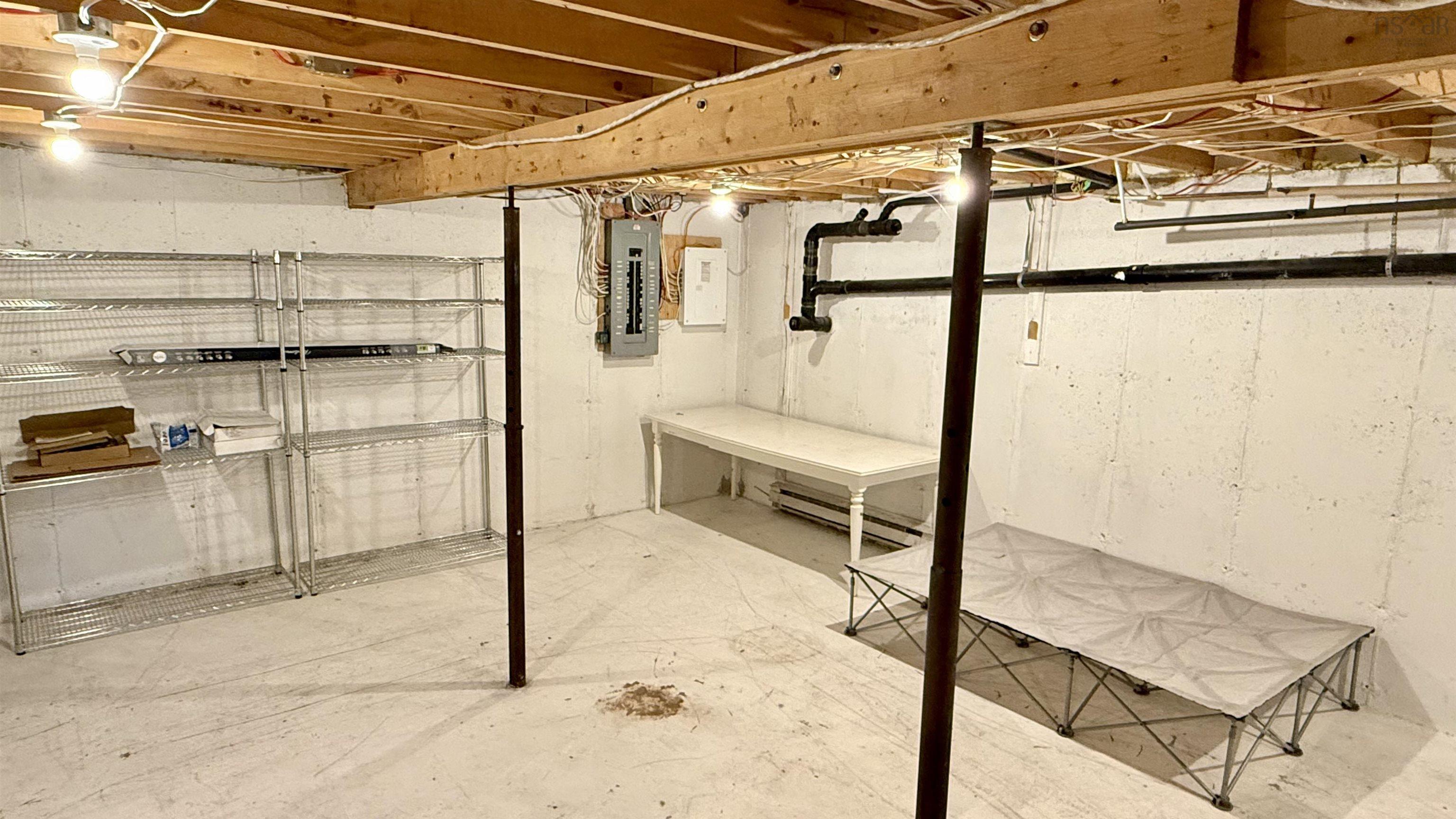 $394,900.00: 42 Arrow Head Crescent, Waterside