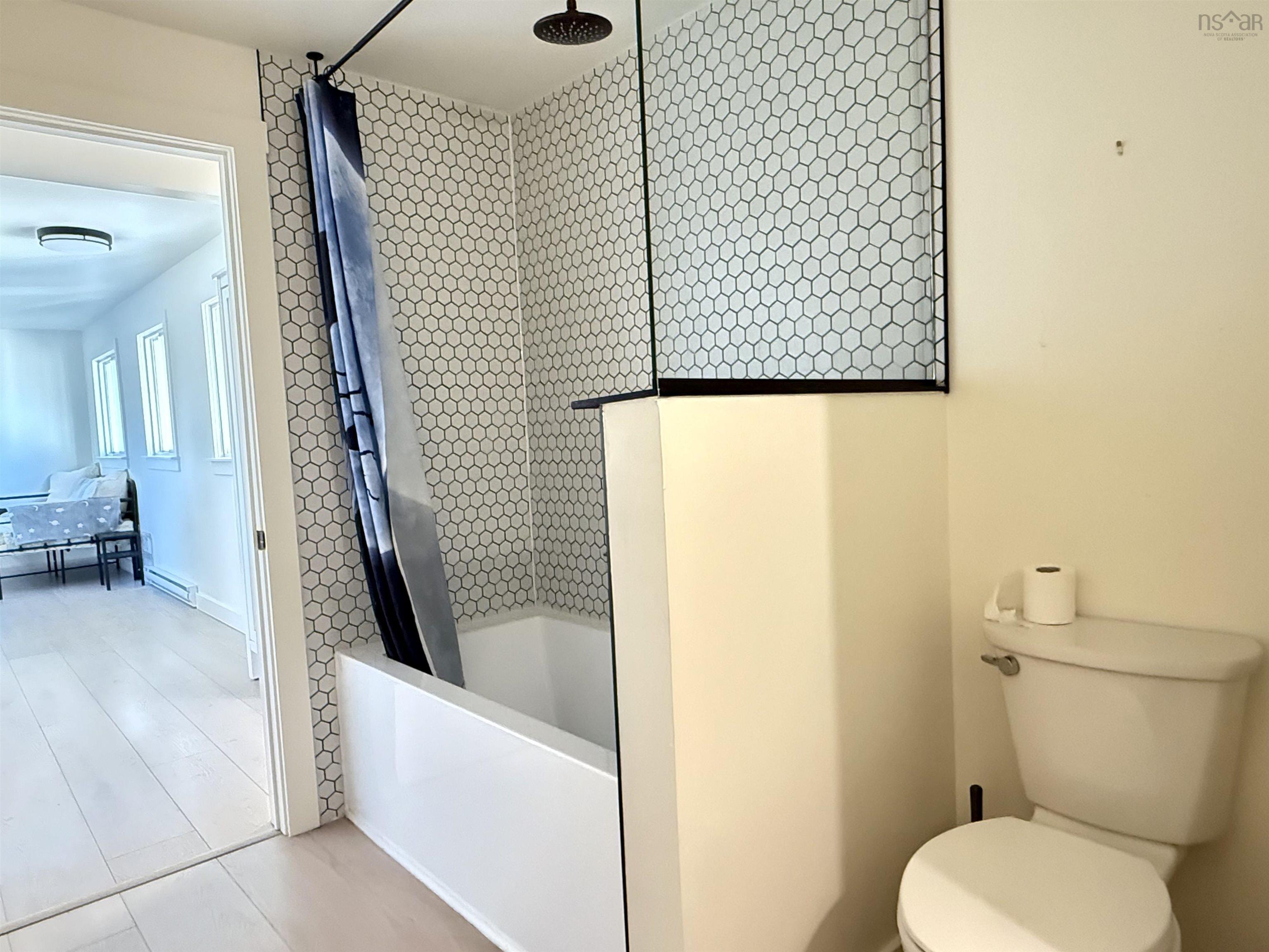 $394,900.00: 42 Arrow Head Crescent, Waterside