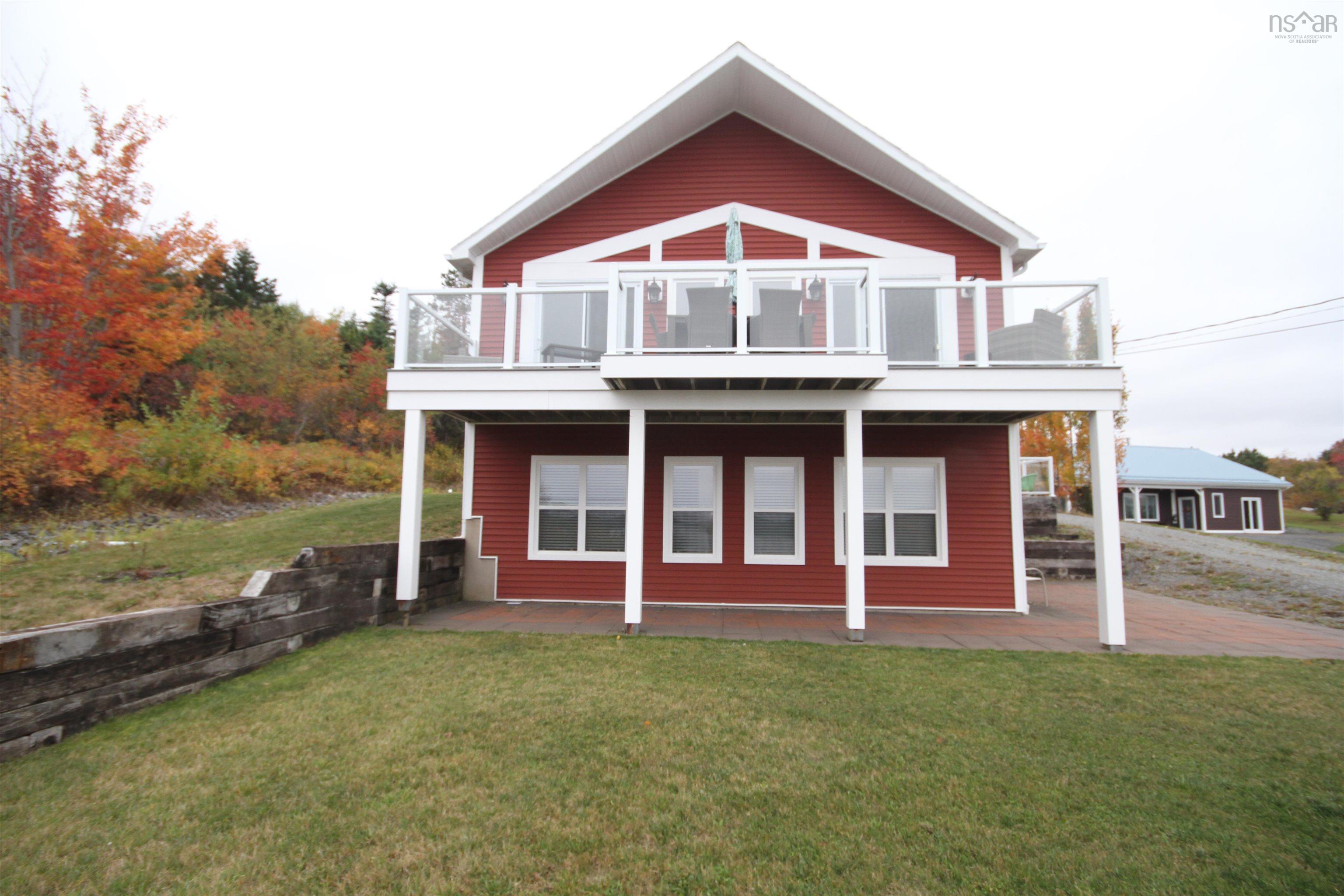 $484,900.00: 10471 highway 16, Guysborough