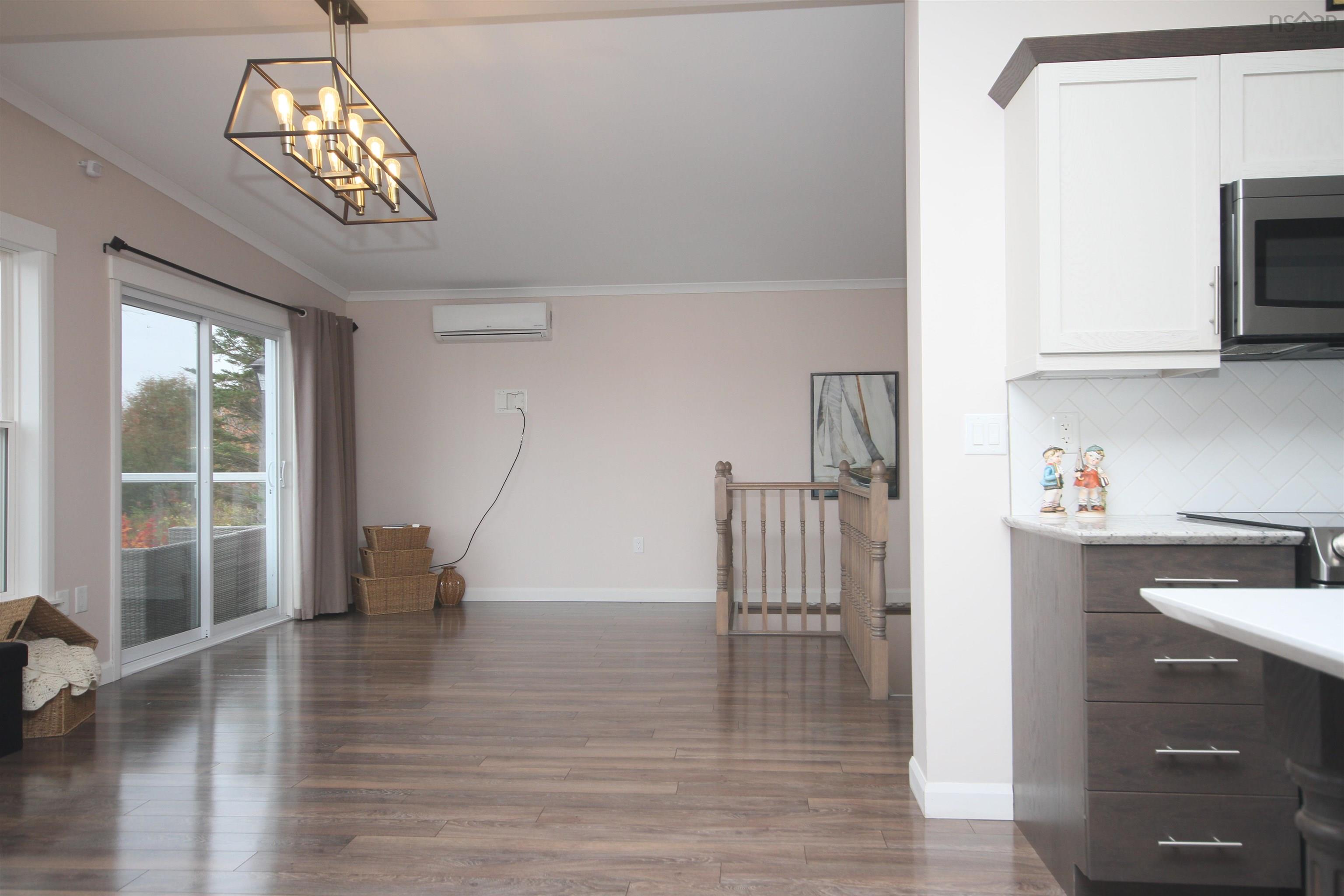 $484,900.00: 10471 highway 16, Guysborough