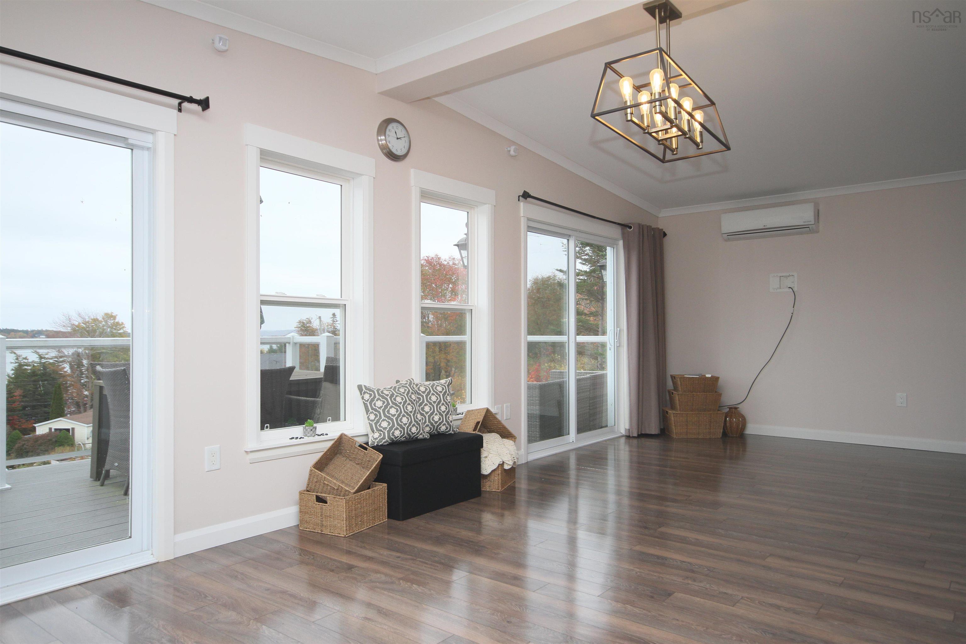 $484,900.00: 10471 highway 16, Guysborough