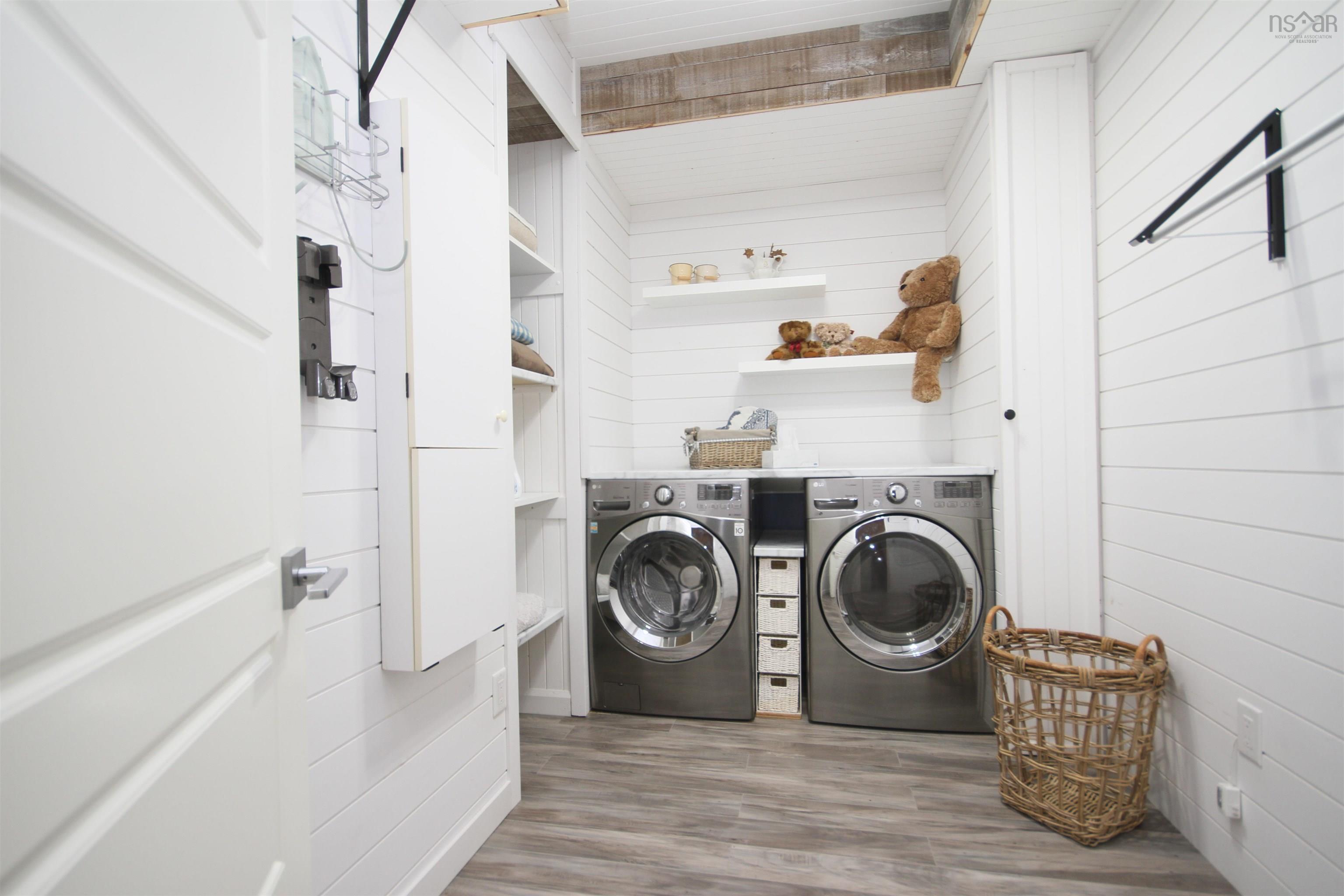 $484,900.00: 10471 highway 16, Guysborough