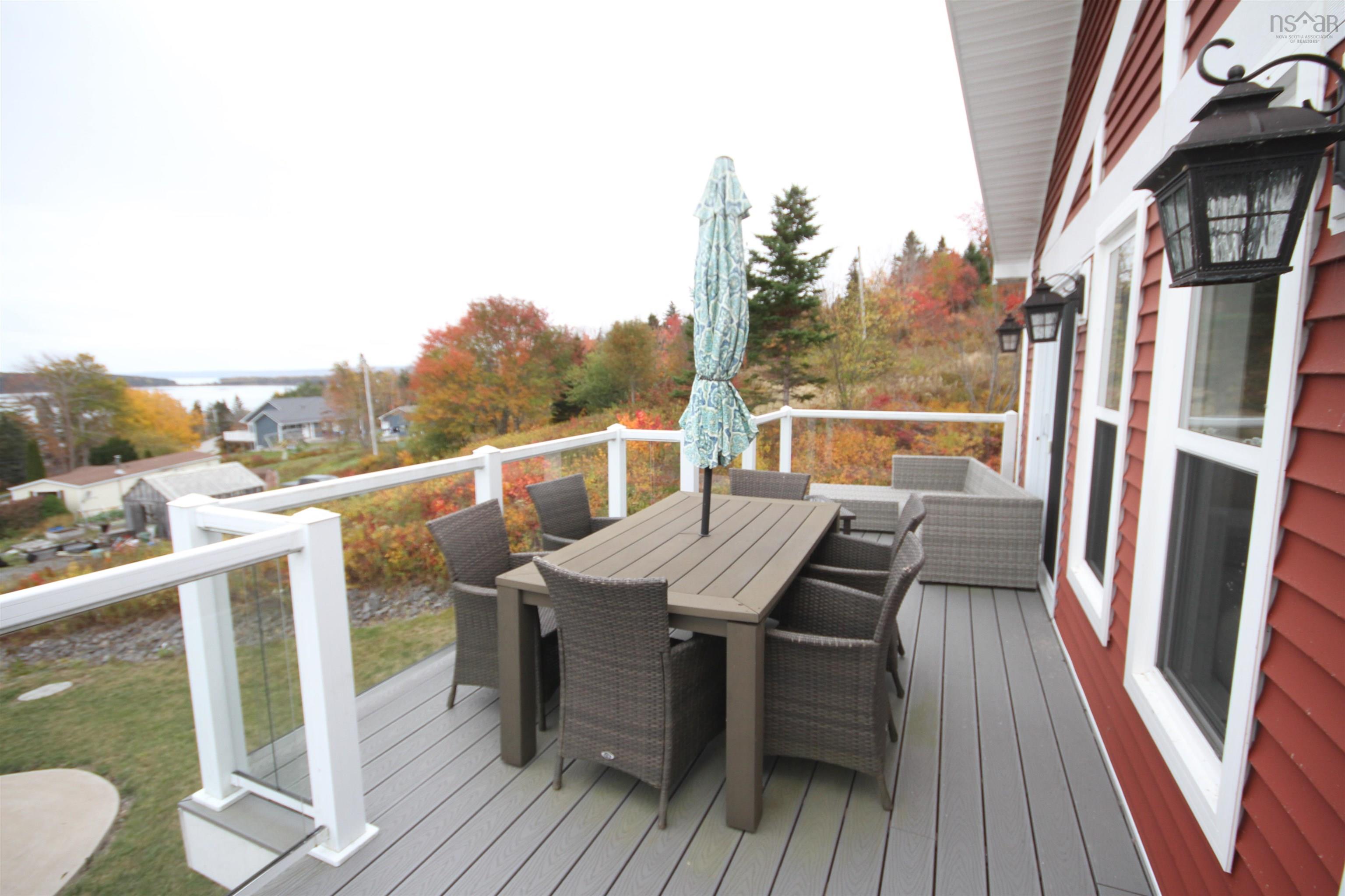 $484,900.00: 10471 highway 16, Guysborough