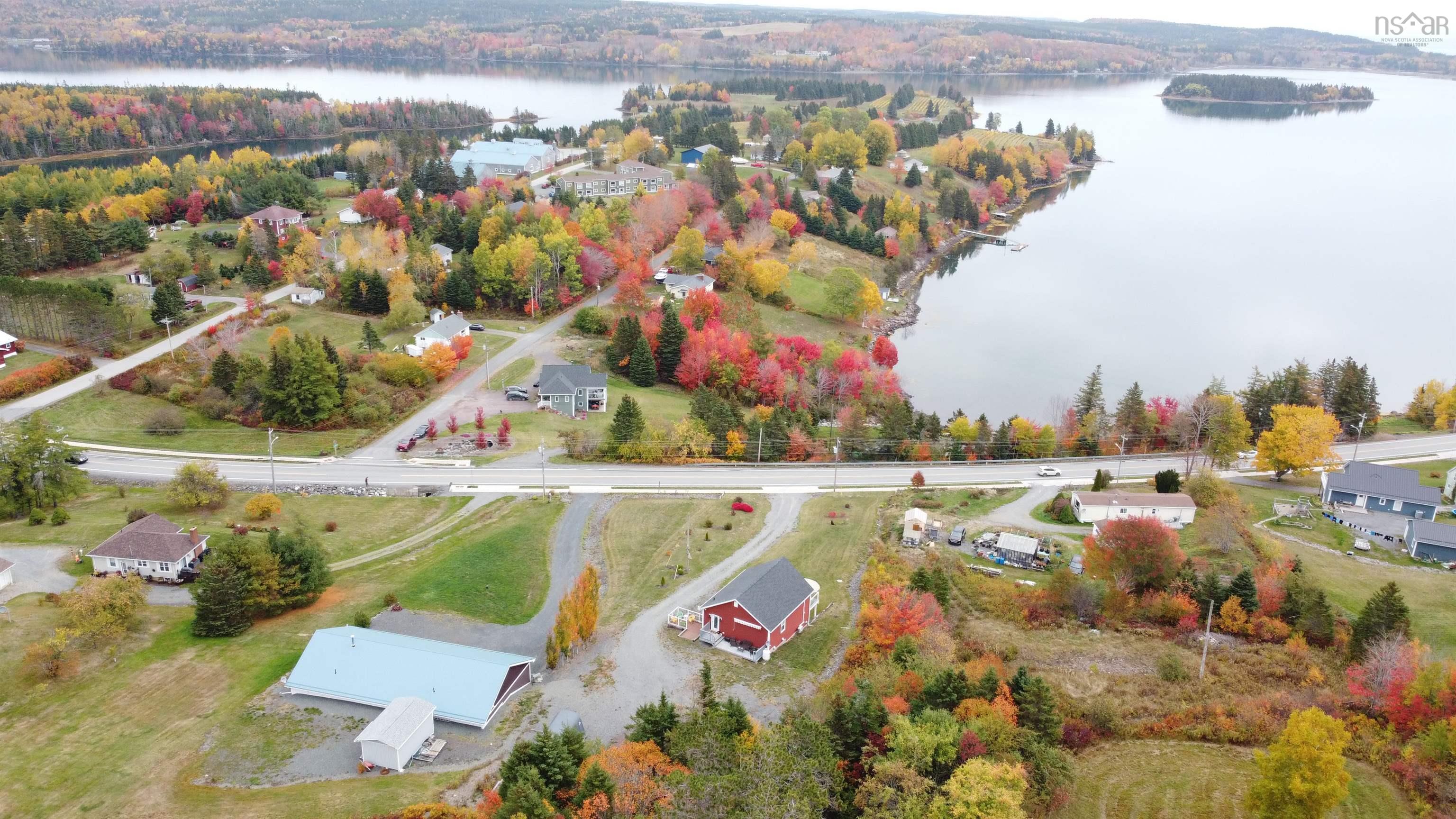 $484,900.00: 10471 highway 16, Guysborough