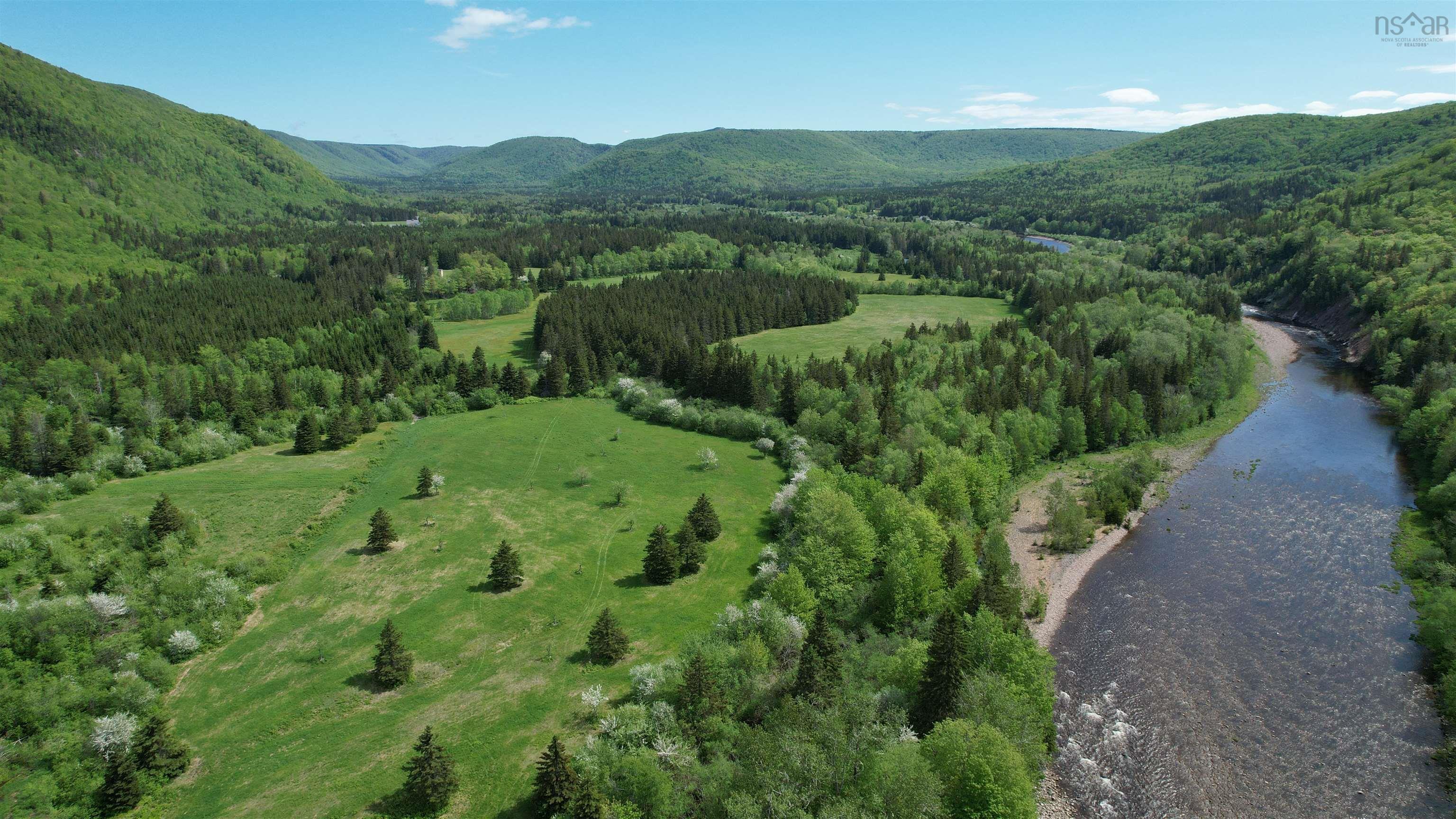 $1,950,000.00: BIG INTERVALE Road, Big Intervale