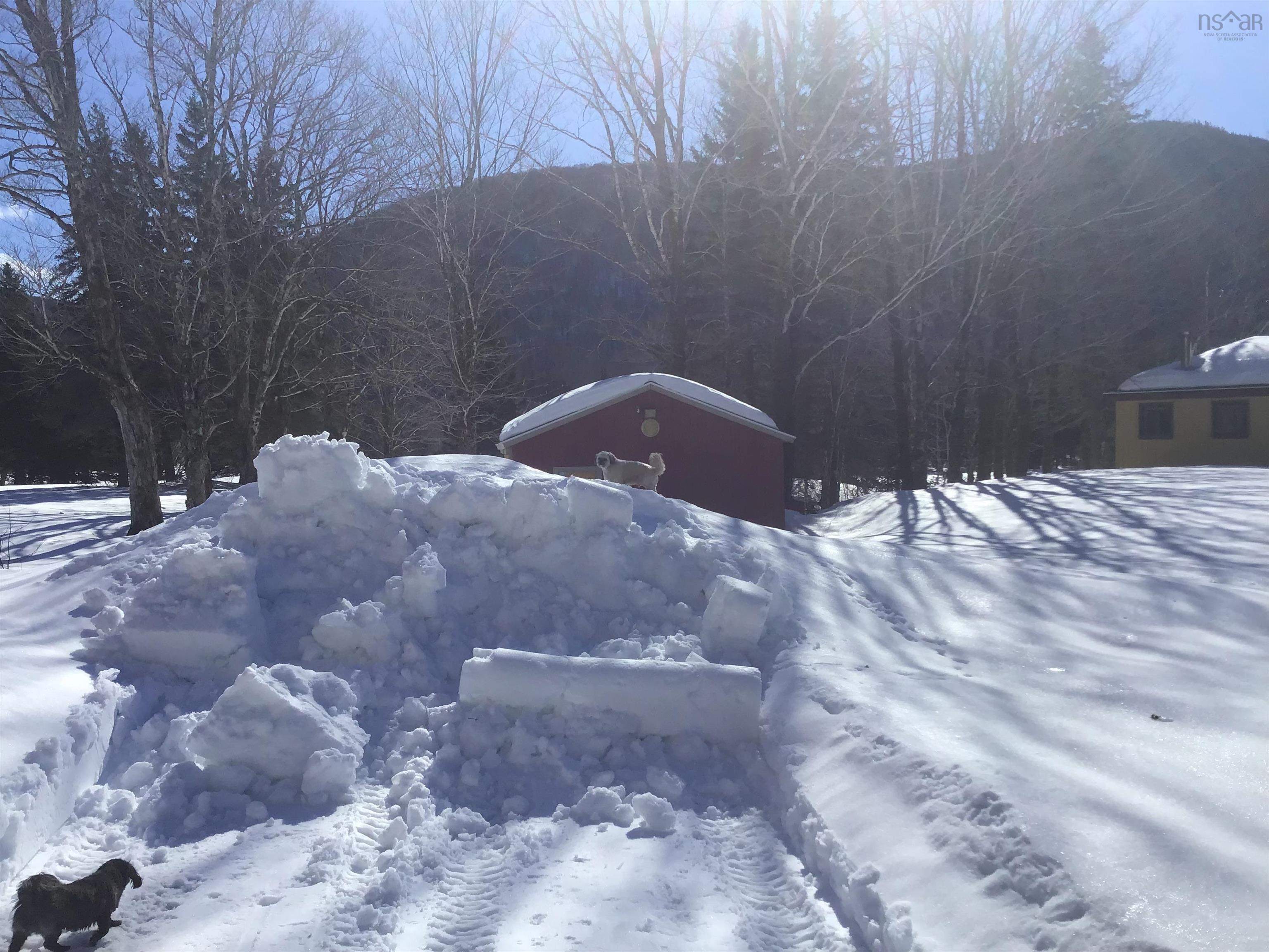 $1,950,000.00: BIG INTERVALE Road, Big Intervale