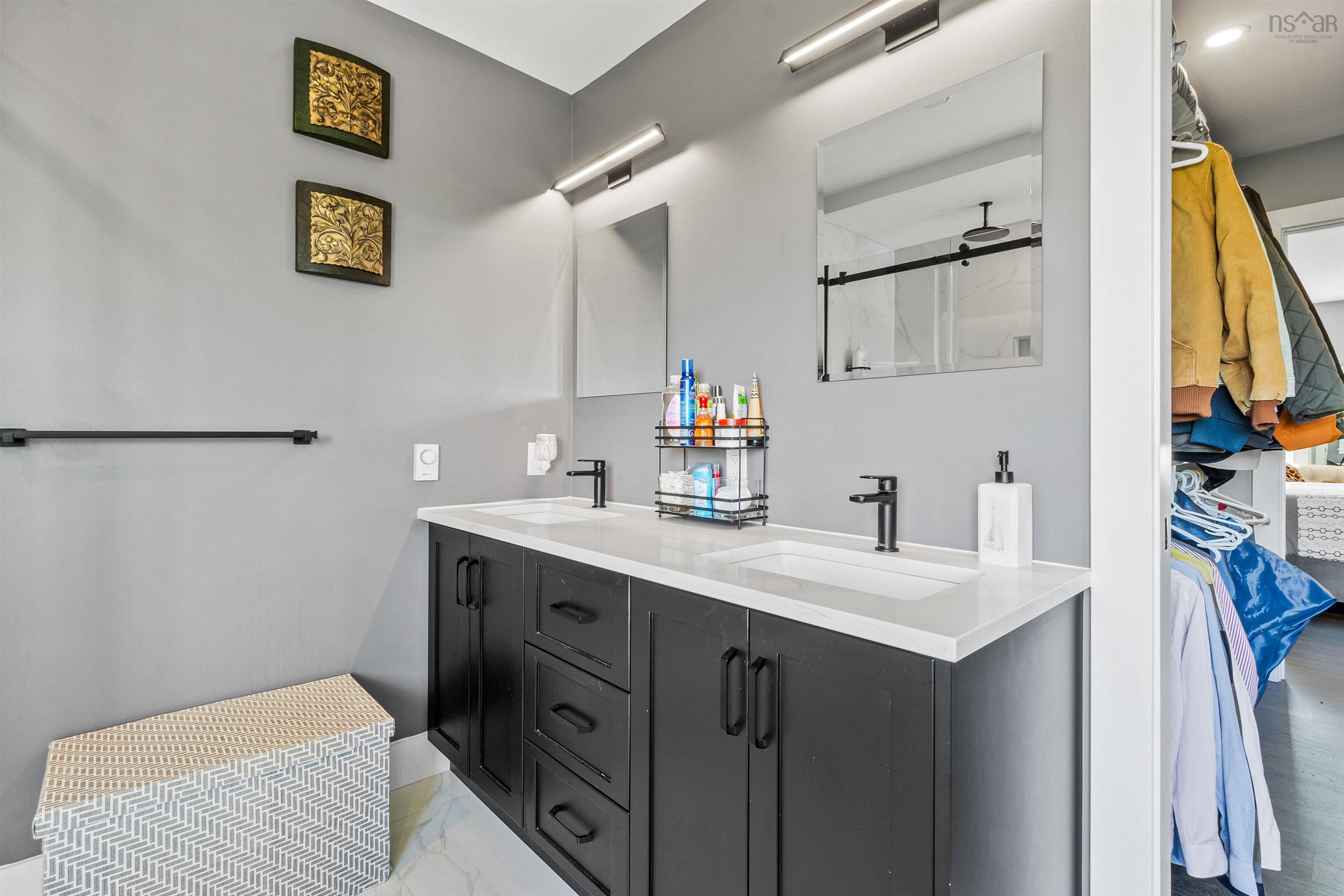 $1,074,900.00: 382 Galloway Drive, Beaver Bank