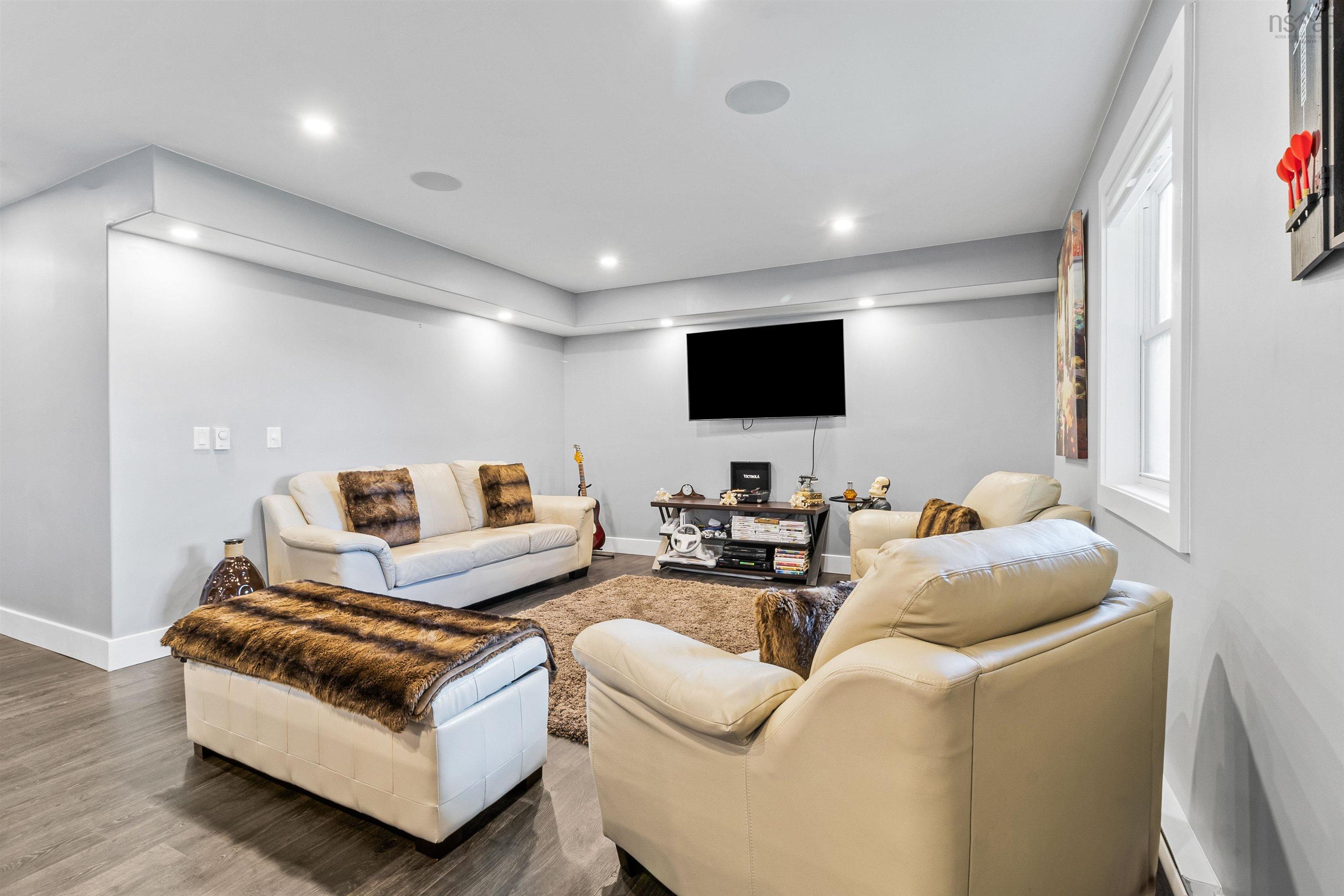 $1,074,900.00: 382 Galloway Drive, Beaver Bank