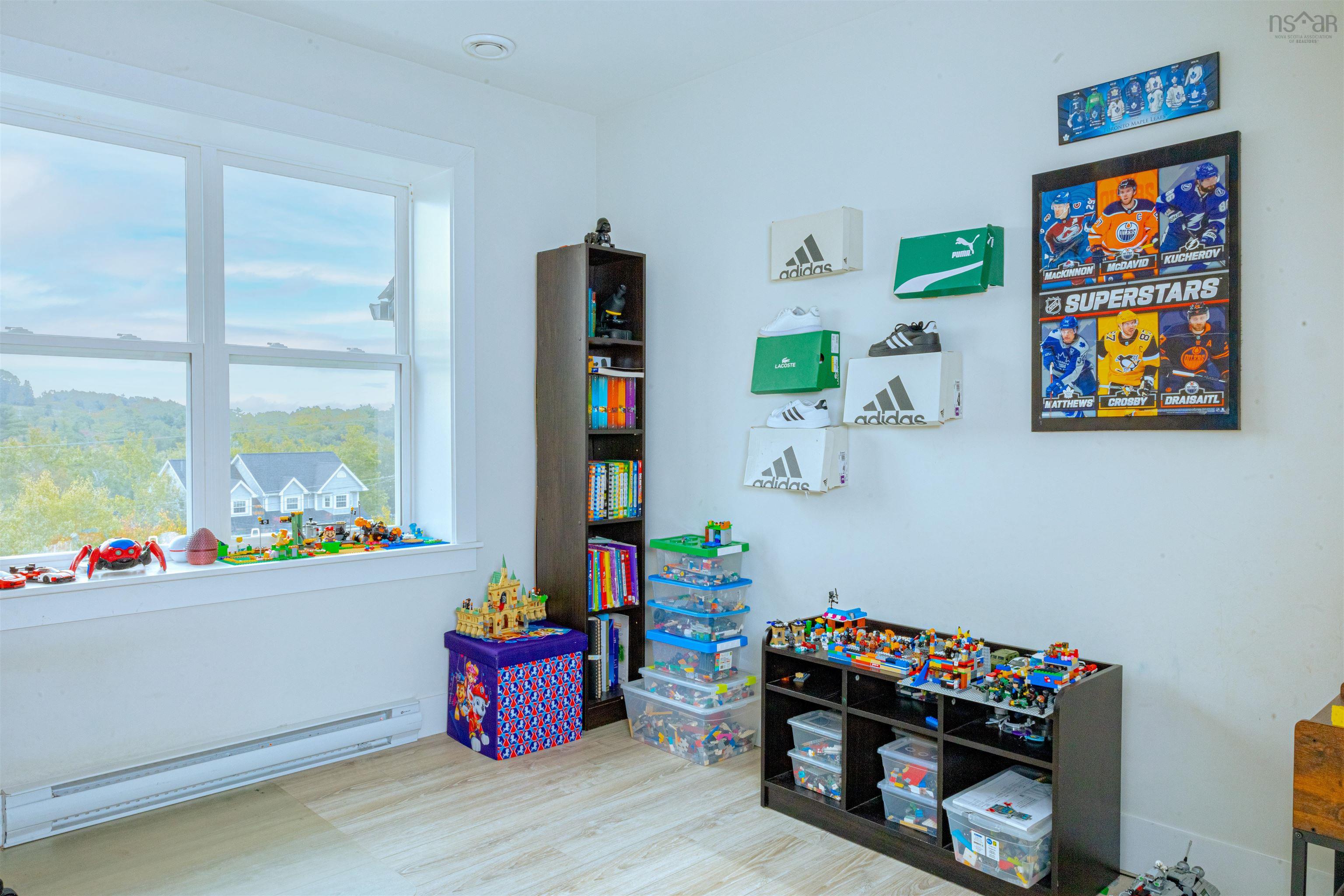 $749,900.00: 115 Lindforest Court, Middle Sackville