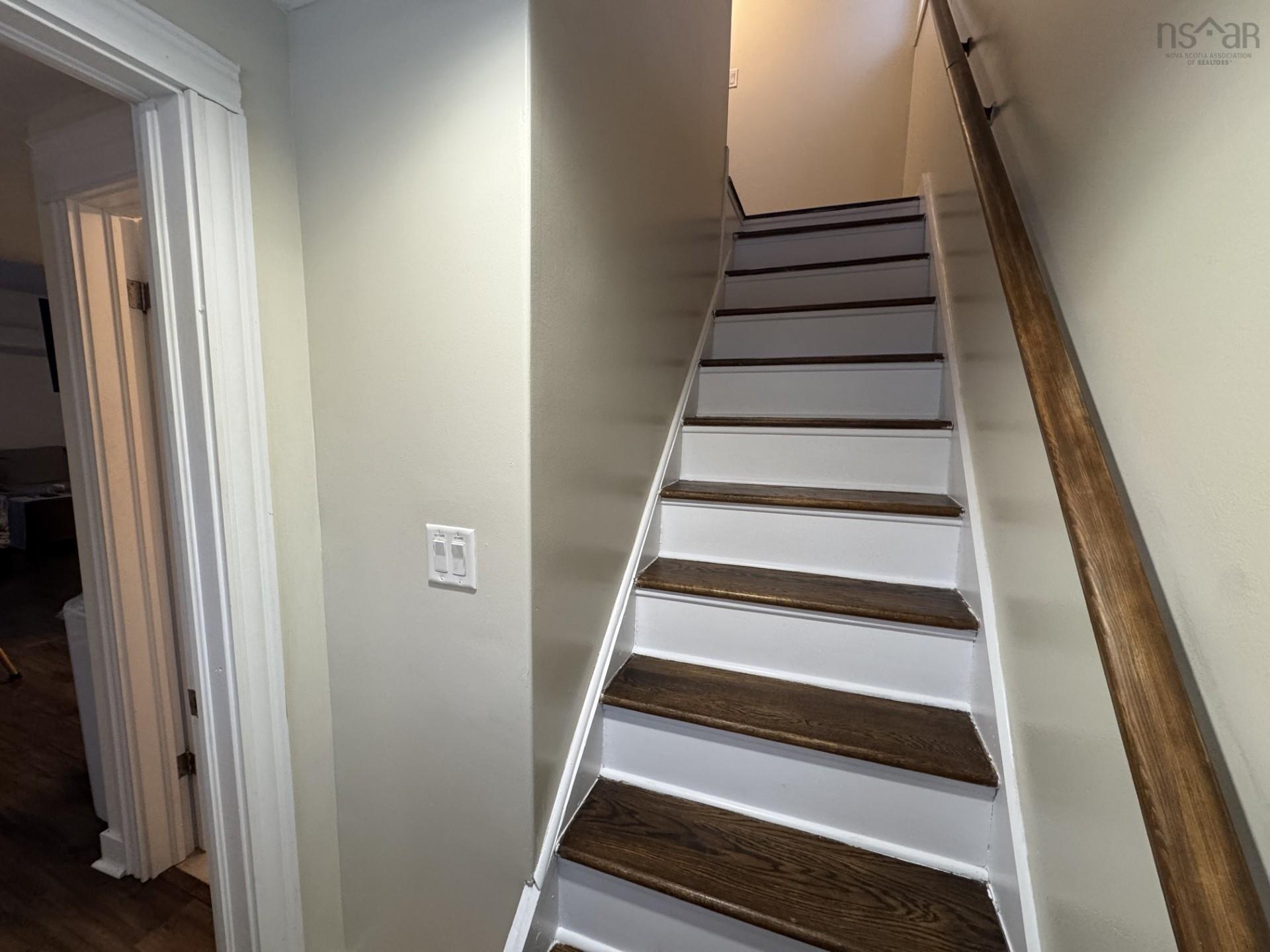 $455,000.00: 208 PLEASANT Street, Truro