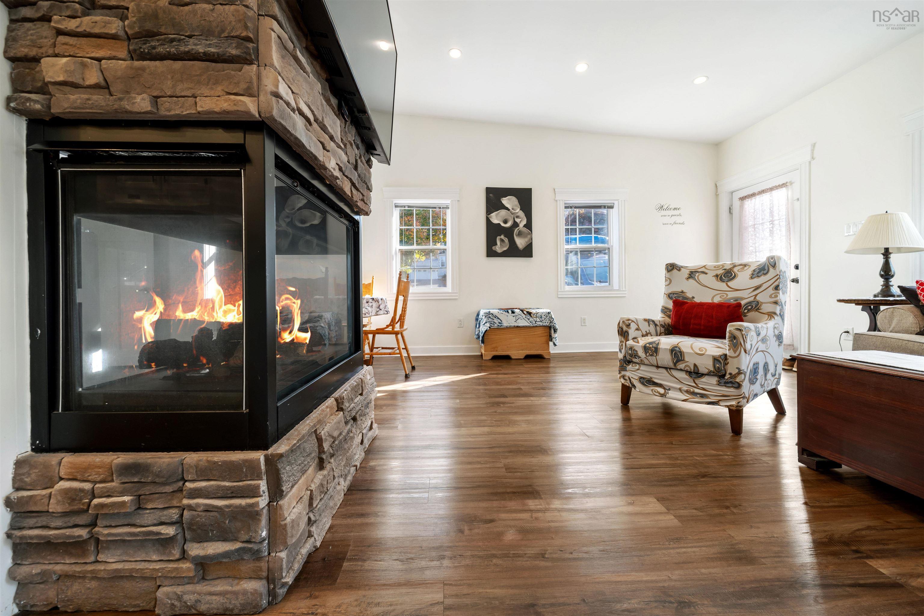 $455,000.00: 208 PLEASANT Street, Truro