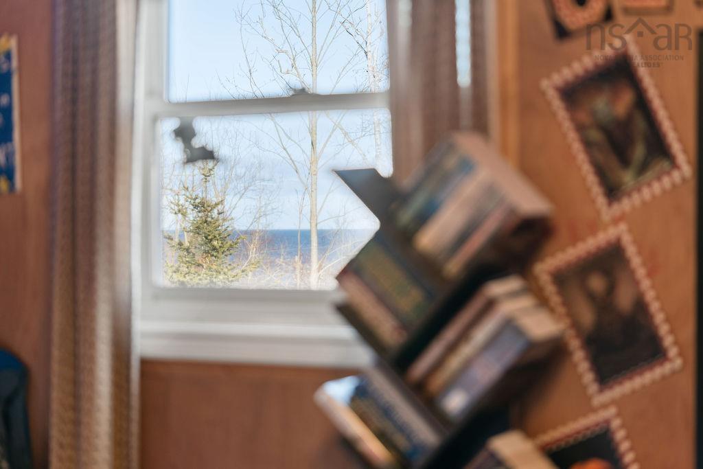 $233,000.00: 128 Aspen Drive, Port Howe